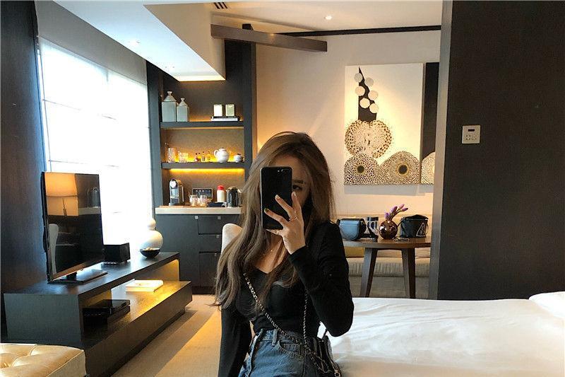 High-Waist Wide-Leg Jeans Product Image