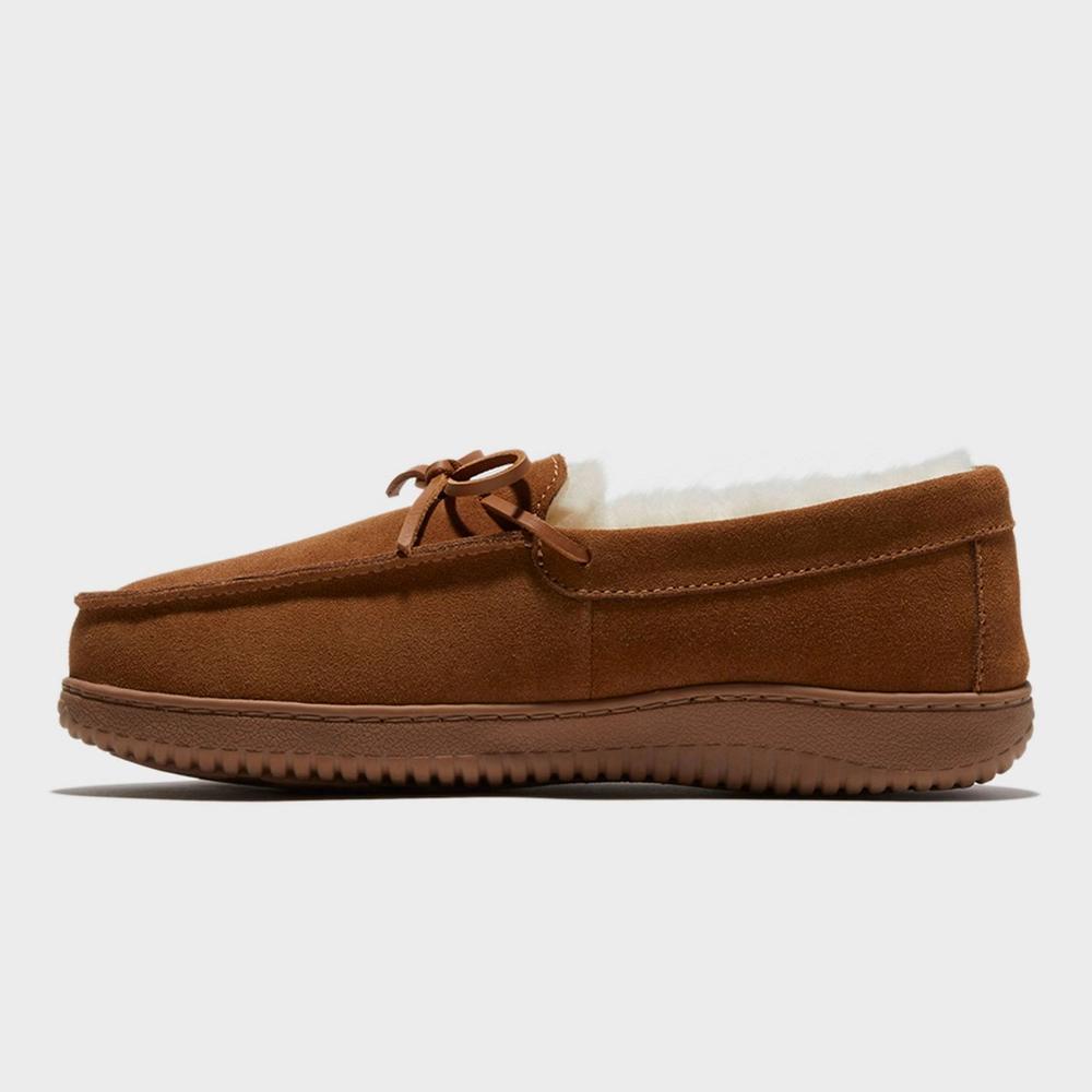 dluxe by dearfoams Men's Shearling Side Stitch Moc Slippers - Chestnut Product Image