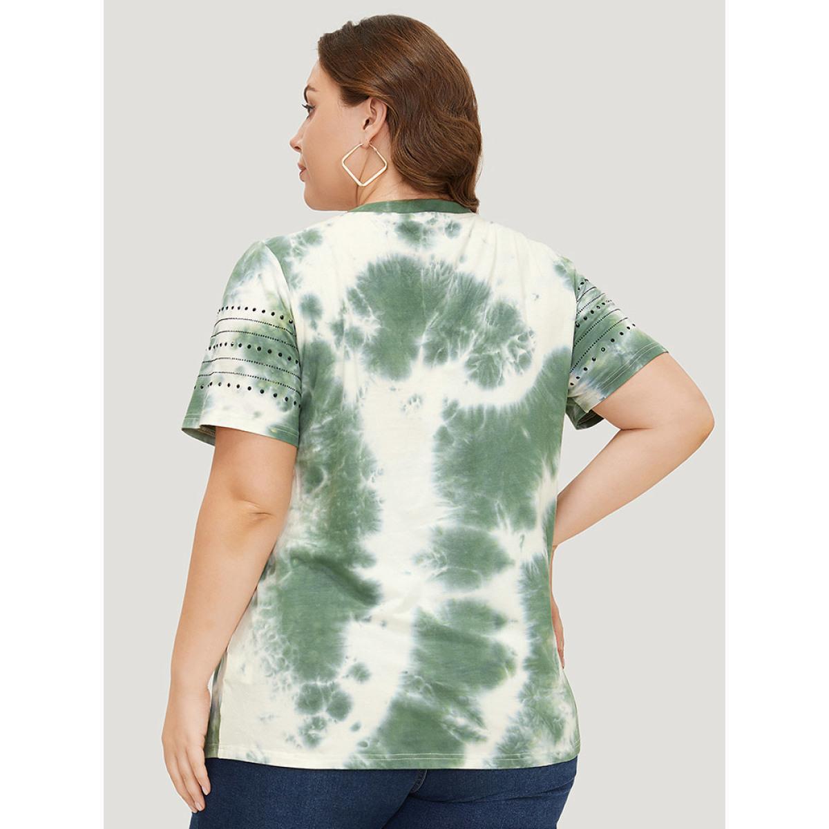 Plus Size Tie Dye Crew Neck Rivet Detail T-shirt Green Women Casual Tie Dye Round Neck Dailywear T-shirts BloomChic 26/4X Product Image