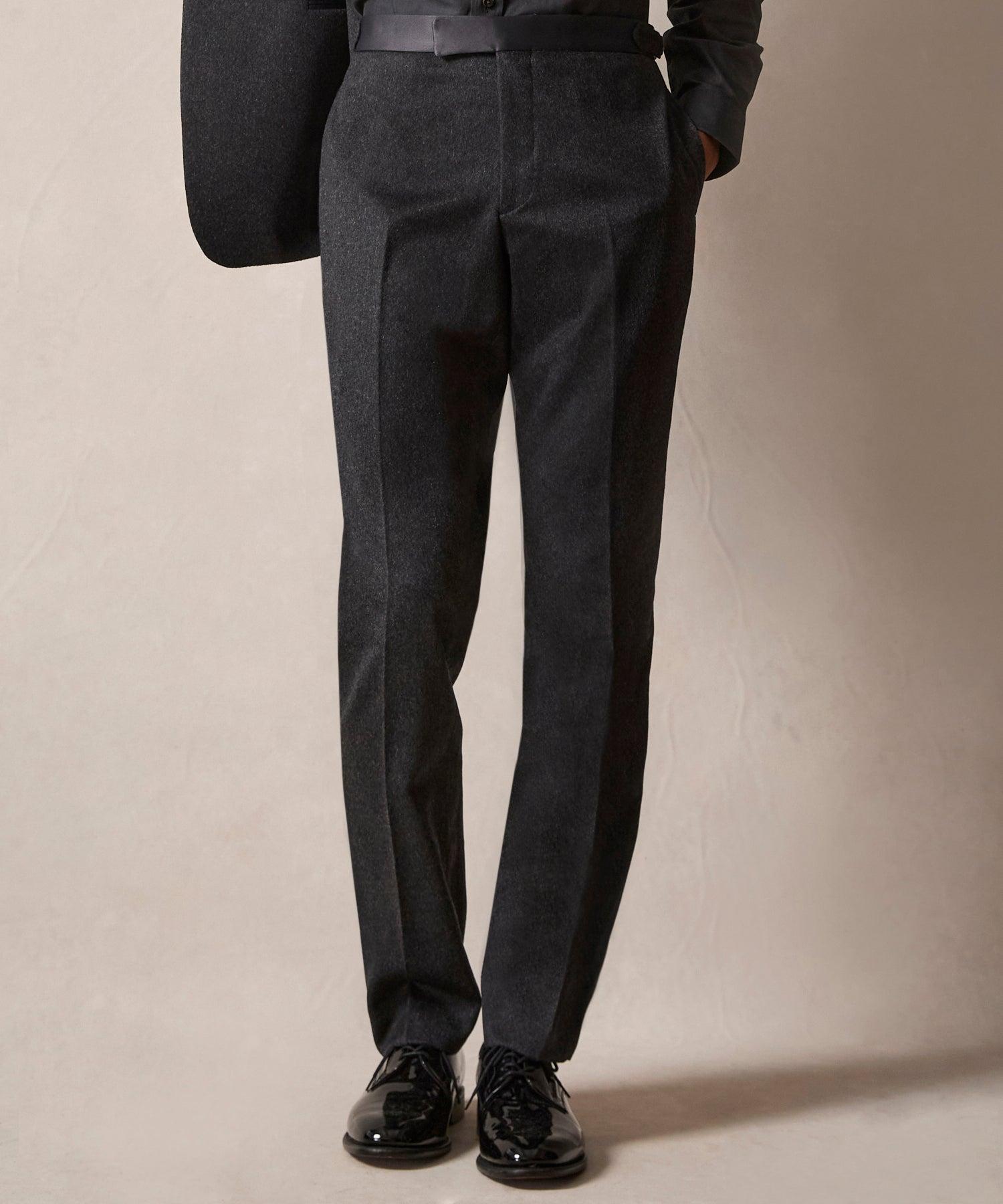 Italian Cashmere Peak Lapel Tuxedo Jacket in Grey Product Image