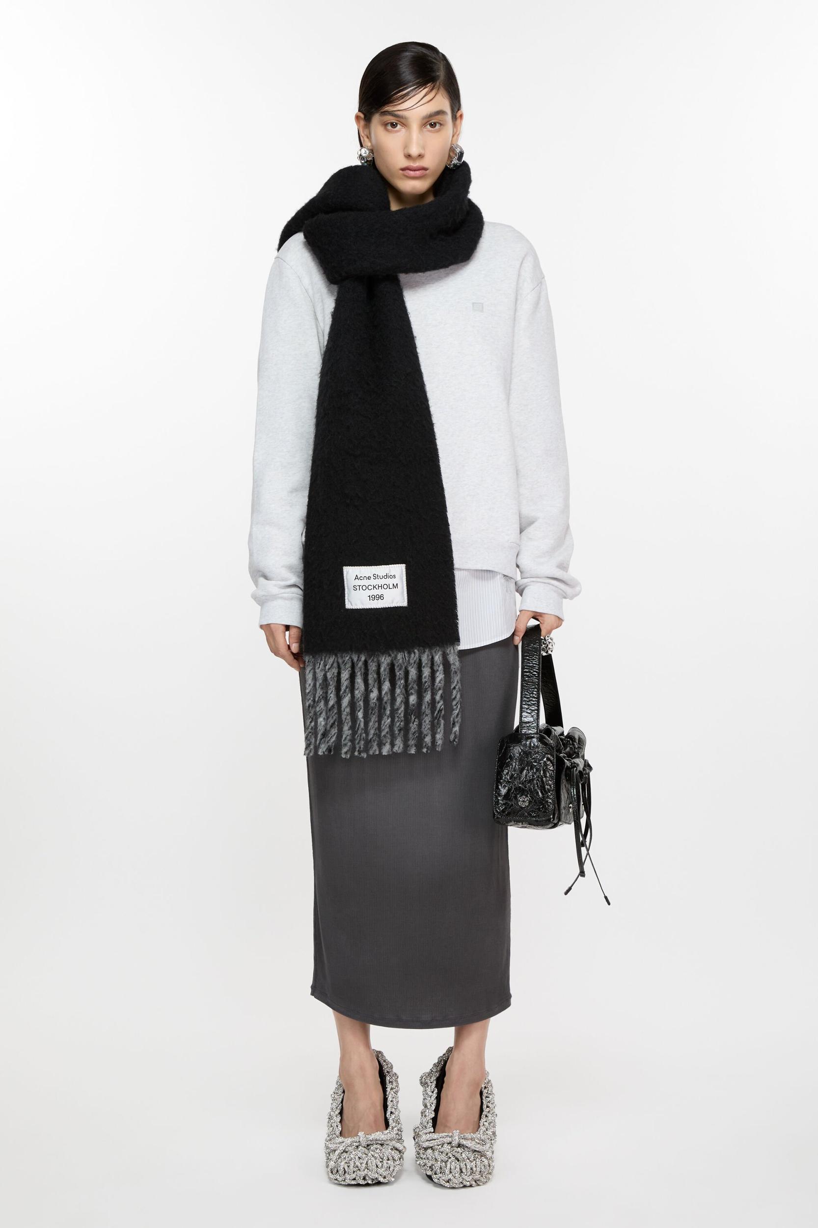 Bicolour Alpaca Scarf Product Image