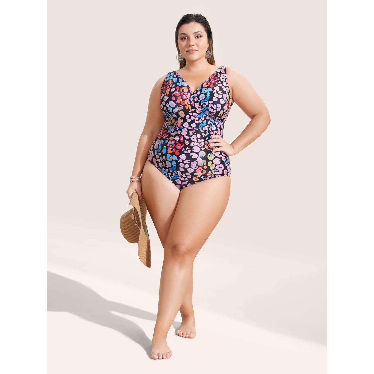 Plus Size Leopard Print Ruched One Piece Swimsuit Women's Swimwear Multicolor Beach Gathered Curve Bathing Suits High stretch One Pieces BloomChic 12/L Product Image