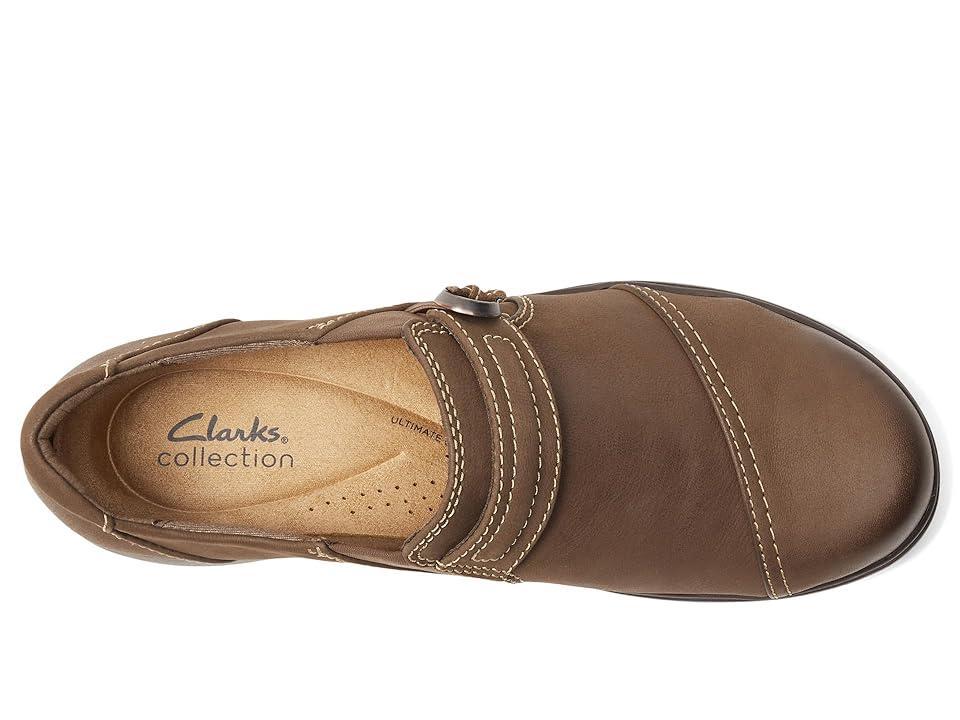 Clarks Carleigh Pearl Nubuck) Women's Flat Shoes Product Image