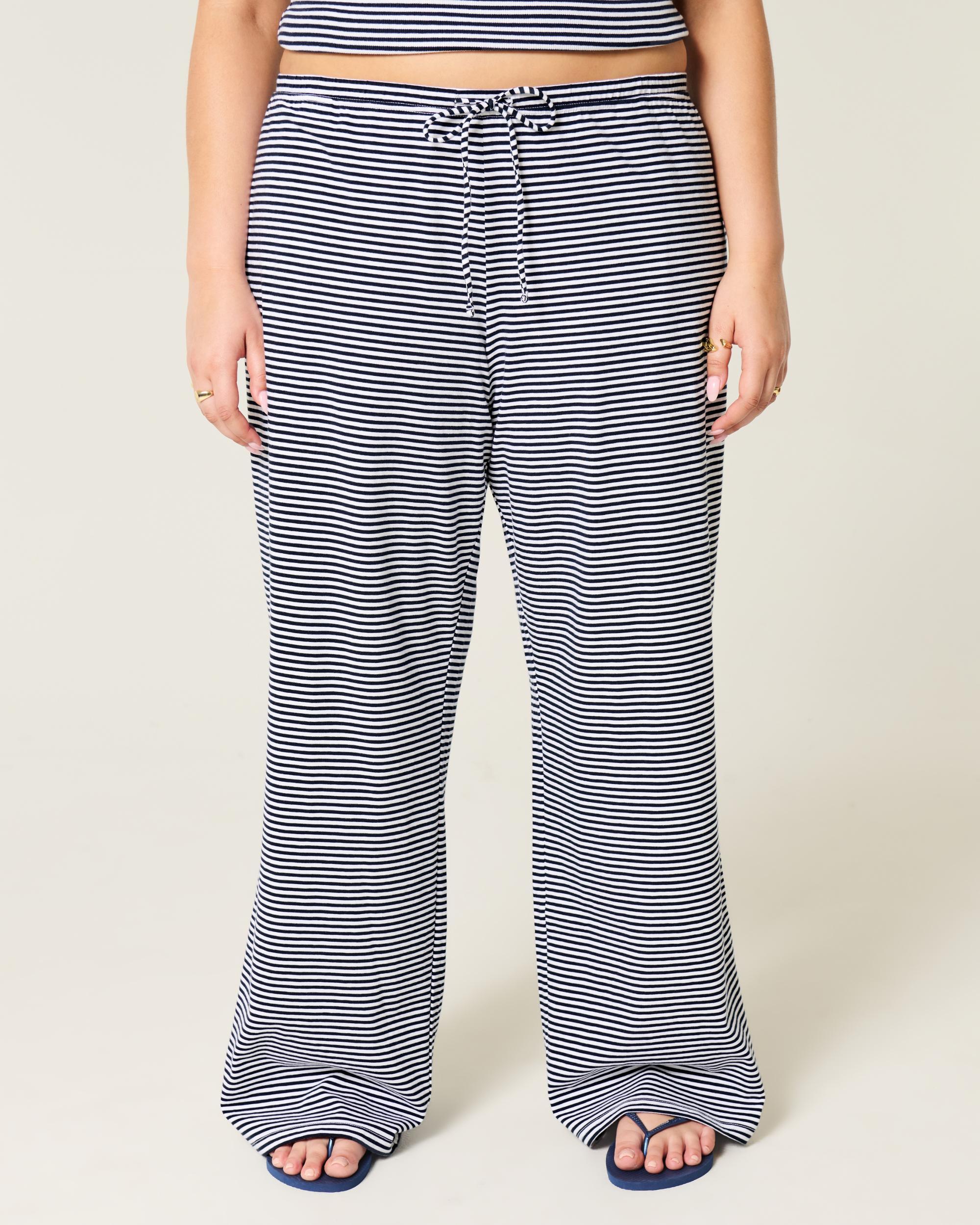 Knit Baggy Pull-On Pants Product Image