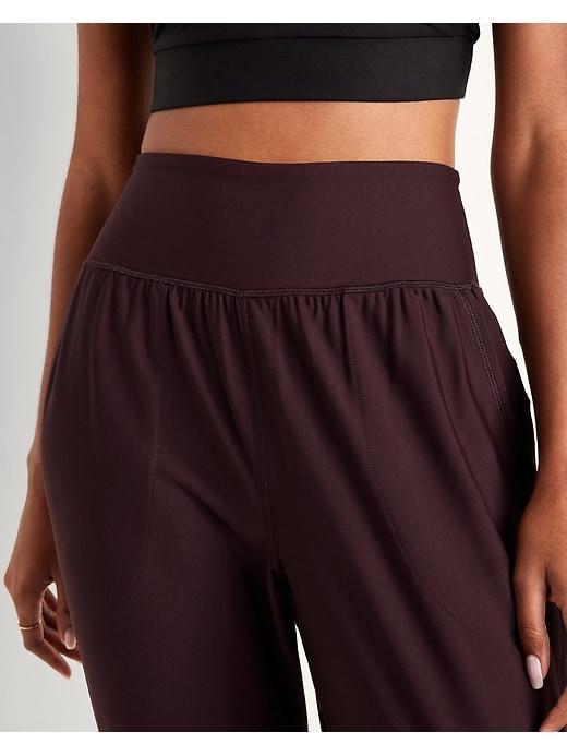 High-Waisted PowerSoft Rib 7/8 Joggers Product Image