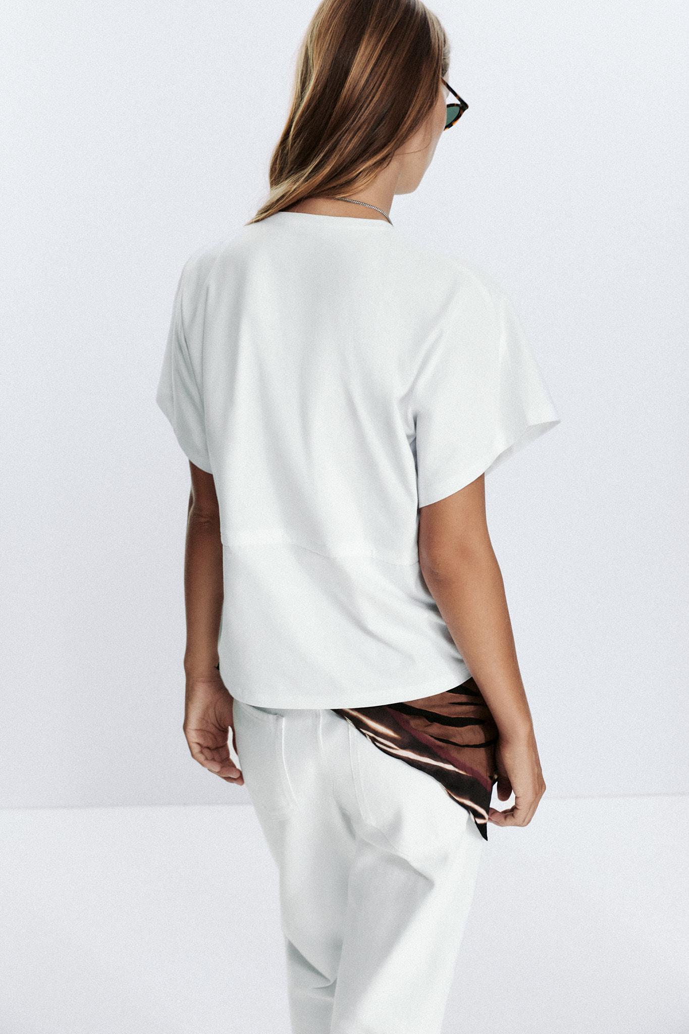 HEAVY COTTON T-SHIRT Product Image