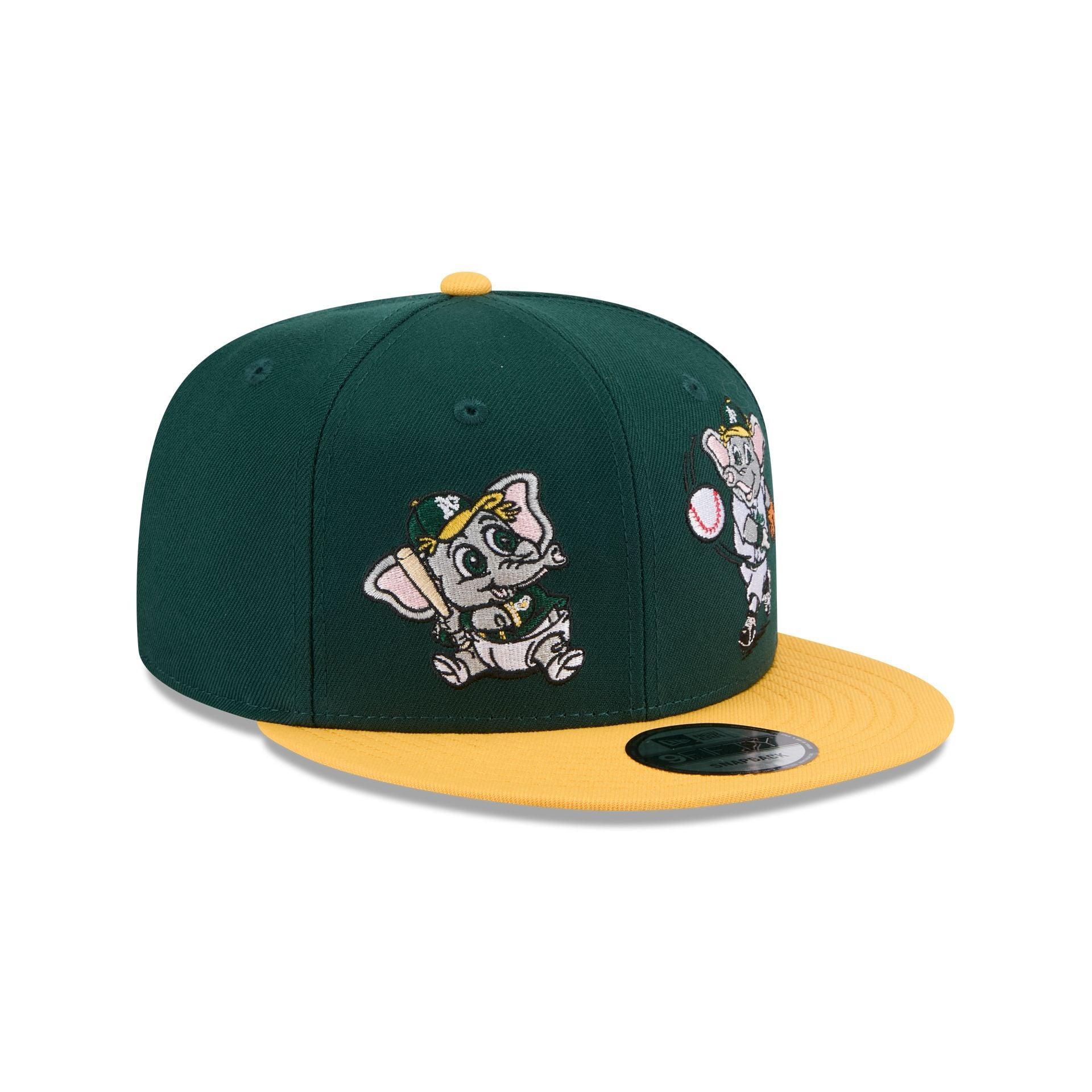 New York Mets Metallic Gold Logo 59FIFTY Fitted Hat Male Product Image