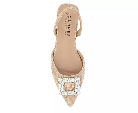 Journee Hannae Women's Flats, Size: 8.5, Beige Product Image