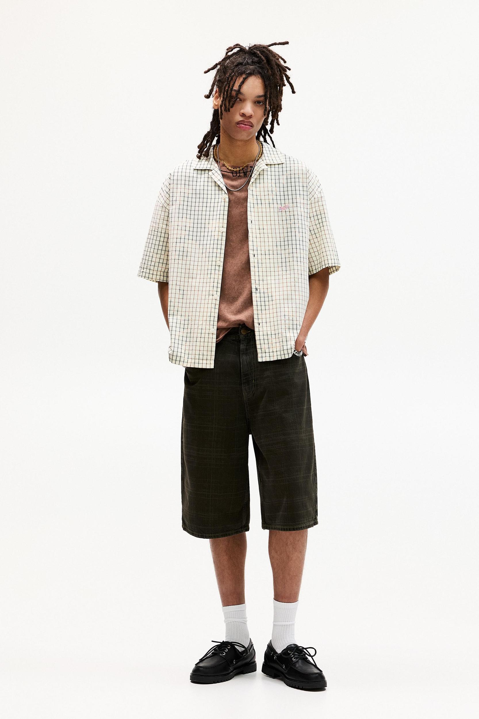 Check short sleeve shirt Product Image