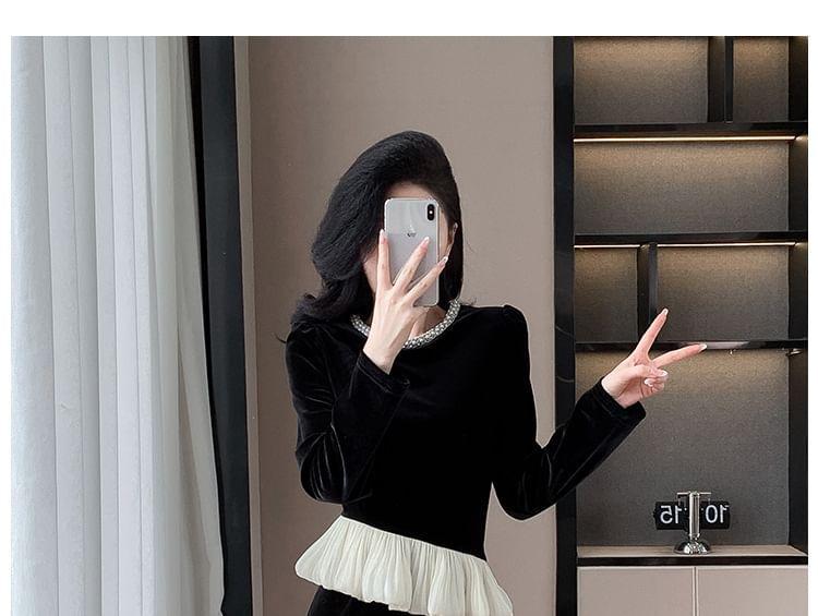 Set: Long-Sleeve Two Tone Velvet Asymmetrical Top + High Rise Midi Skirt Product Image