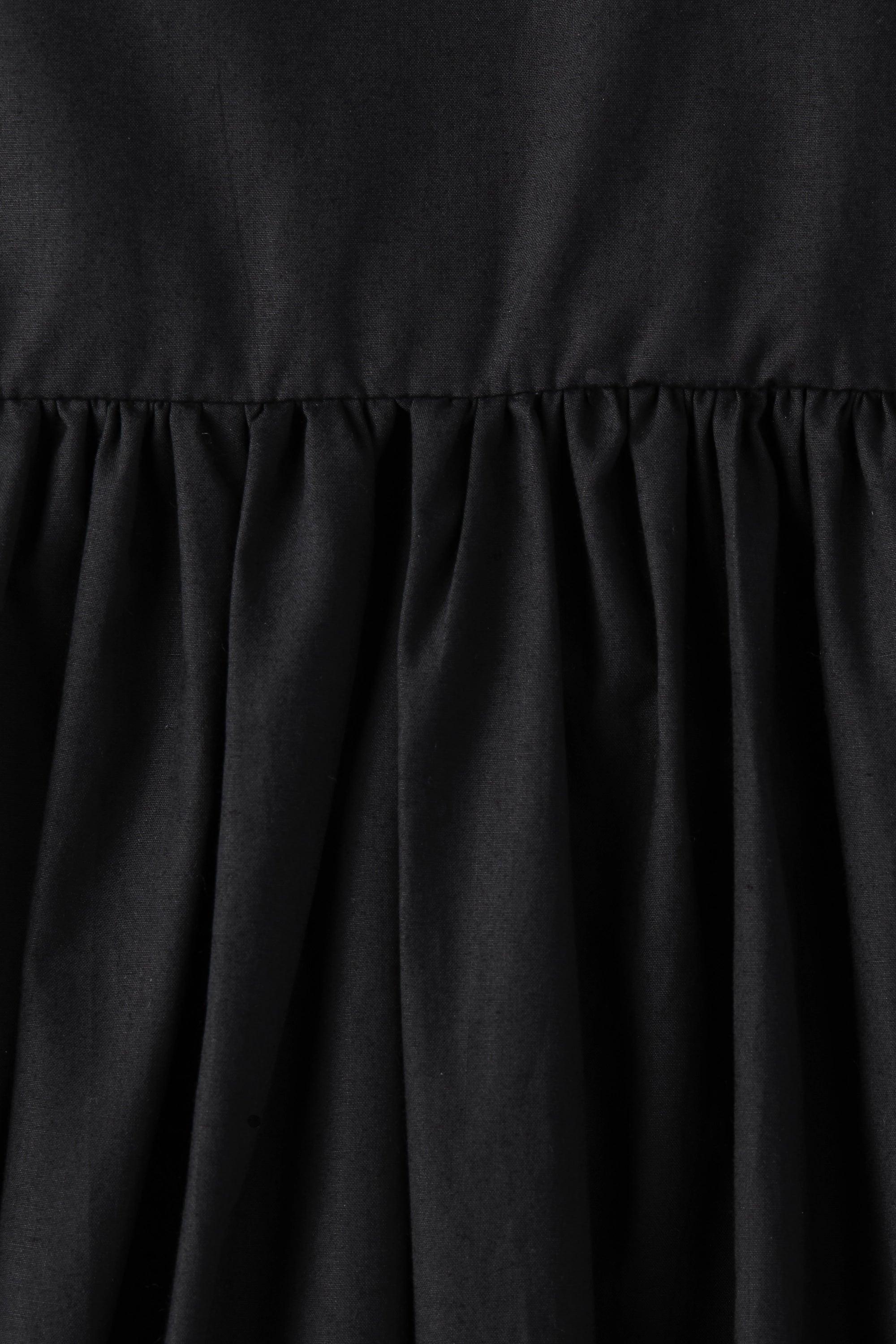 Auve Midi Dress Black Product Image