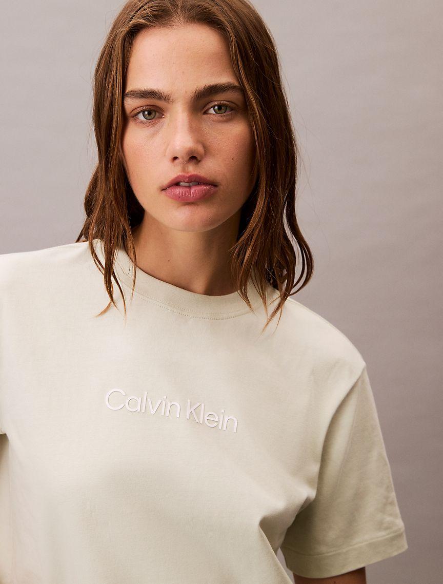 Standard Logo Boxy Fit Crewneck T-Shirt Product Image