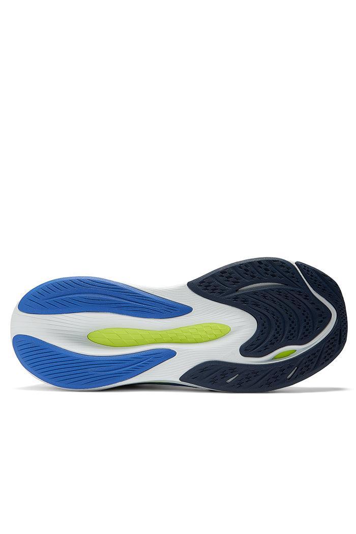 New Balance Men's FuelCell Propel v4 Product Image