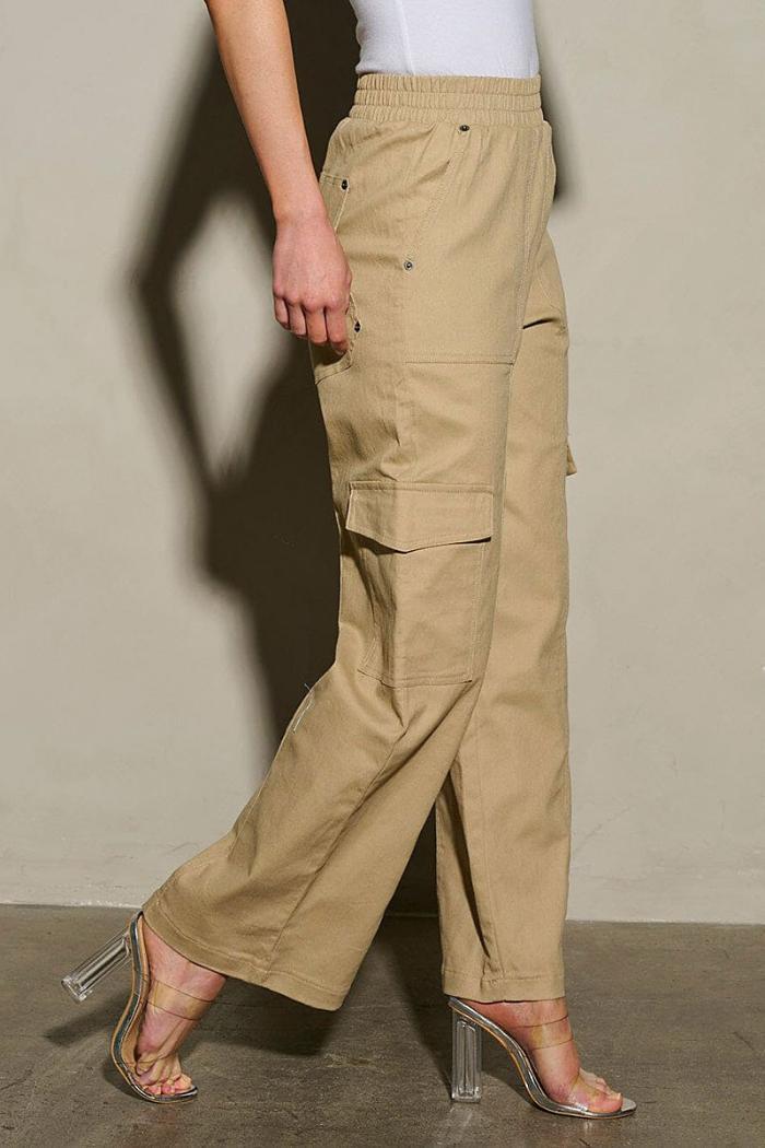 Elastic Waist Cargo Pockets Wide Leg Pants Product Image