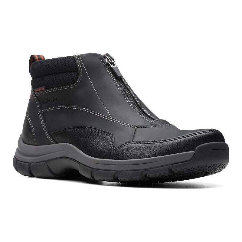 Clarks Walpath Zip Leather) Men's Boots Product Image