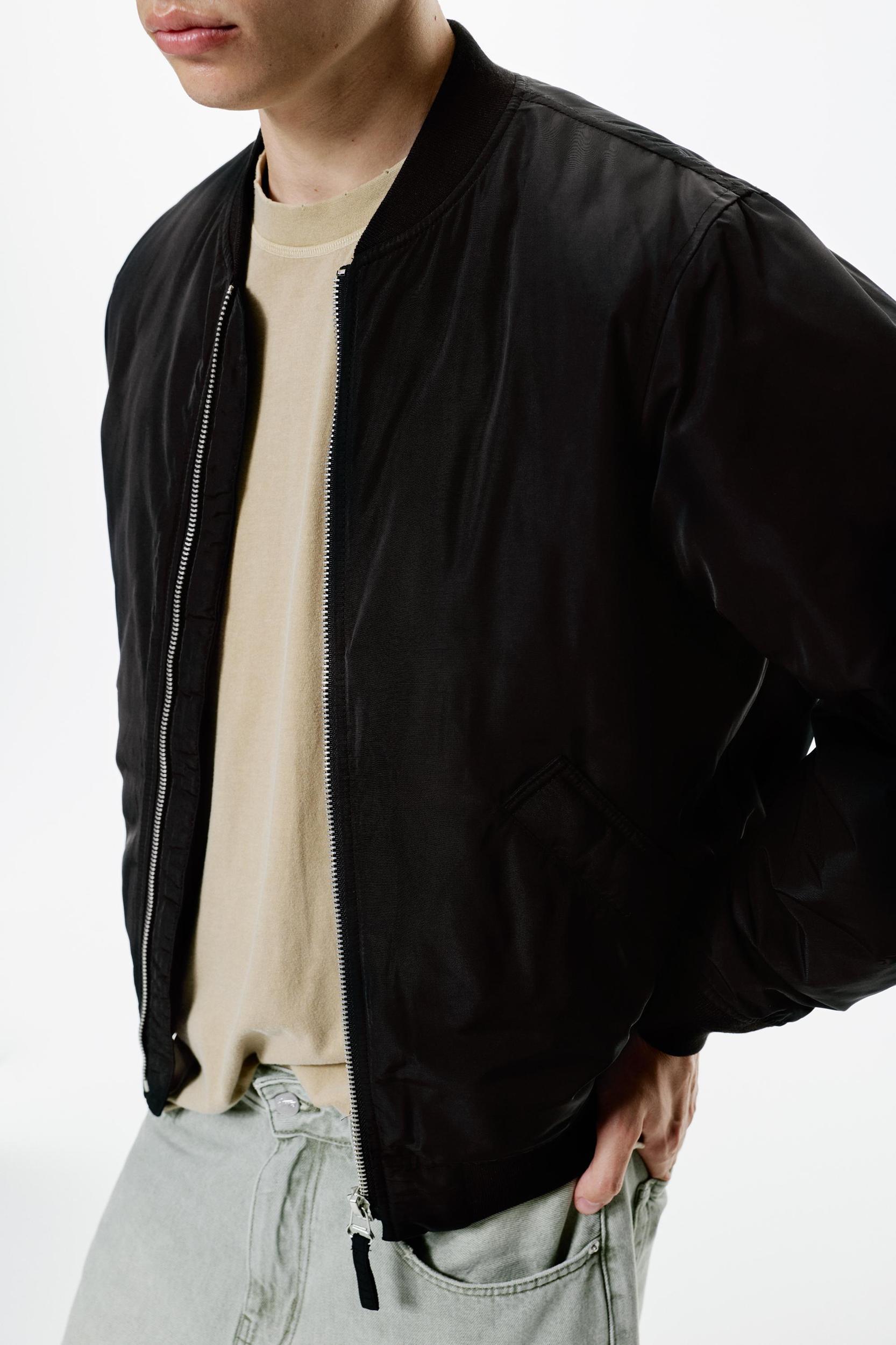 Padded bomber jacket Product Image