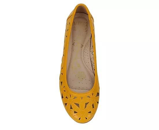 Mootsies Tootsies Womens Charlann Flat Product Image