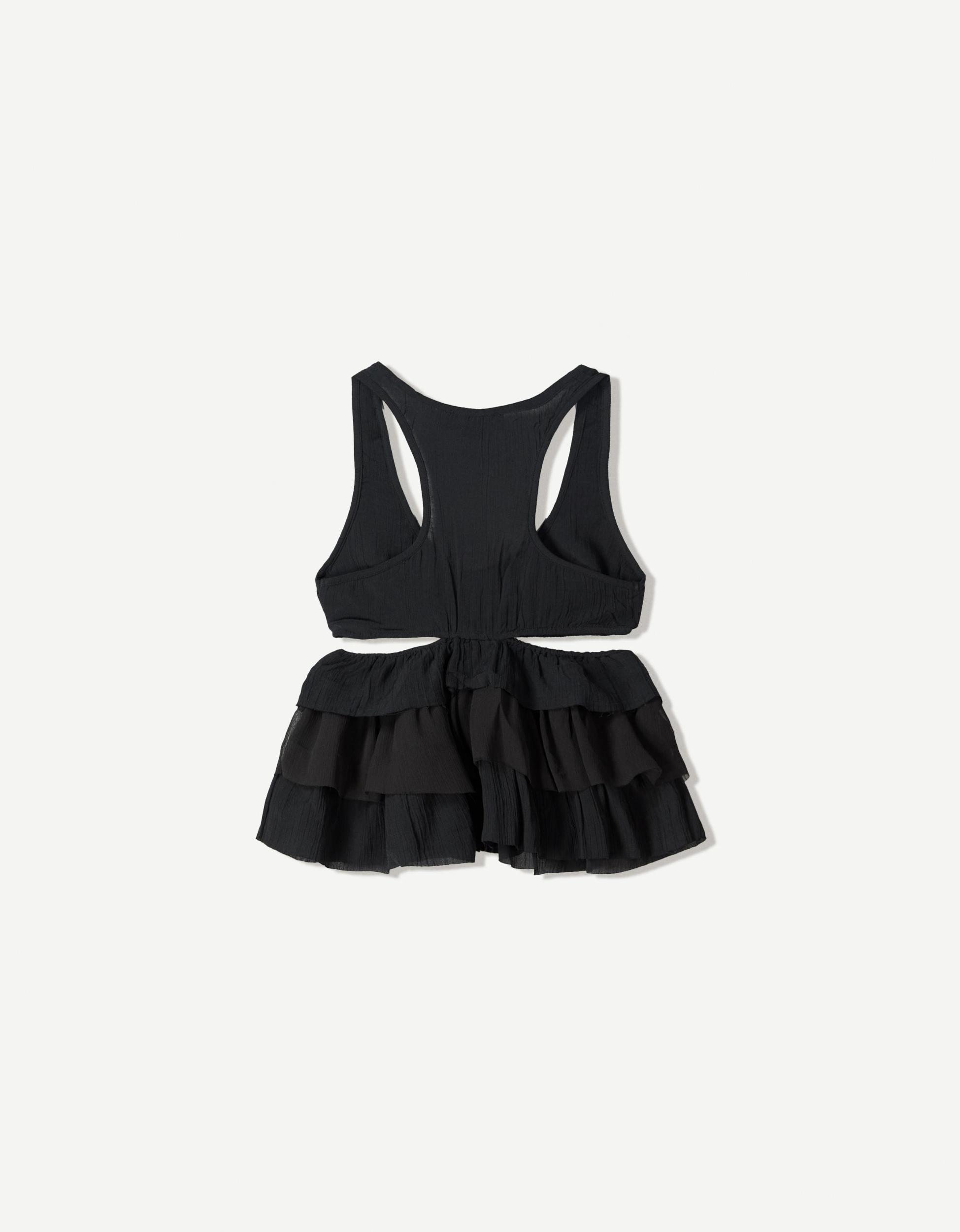 Rustic cut-out top with ruffles Product Image