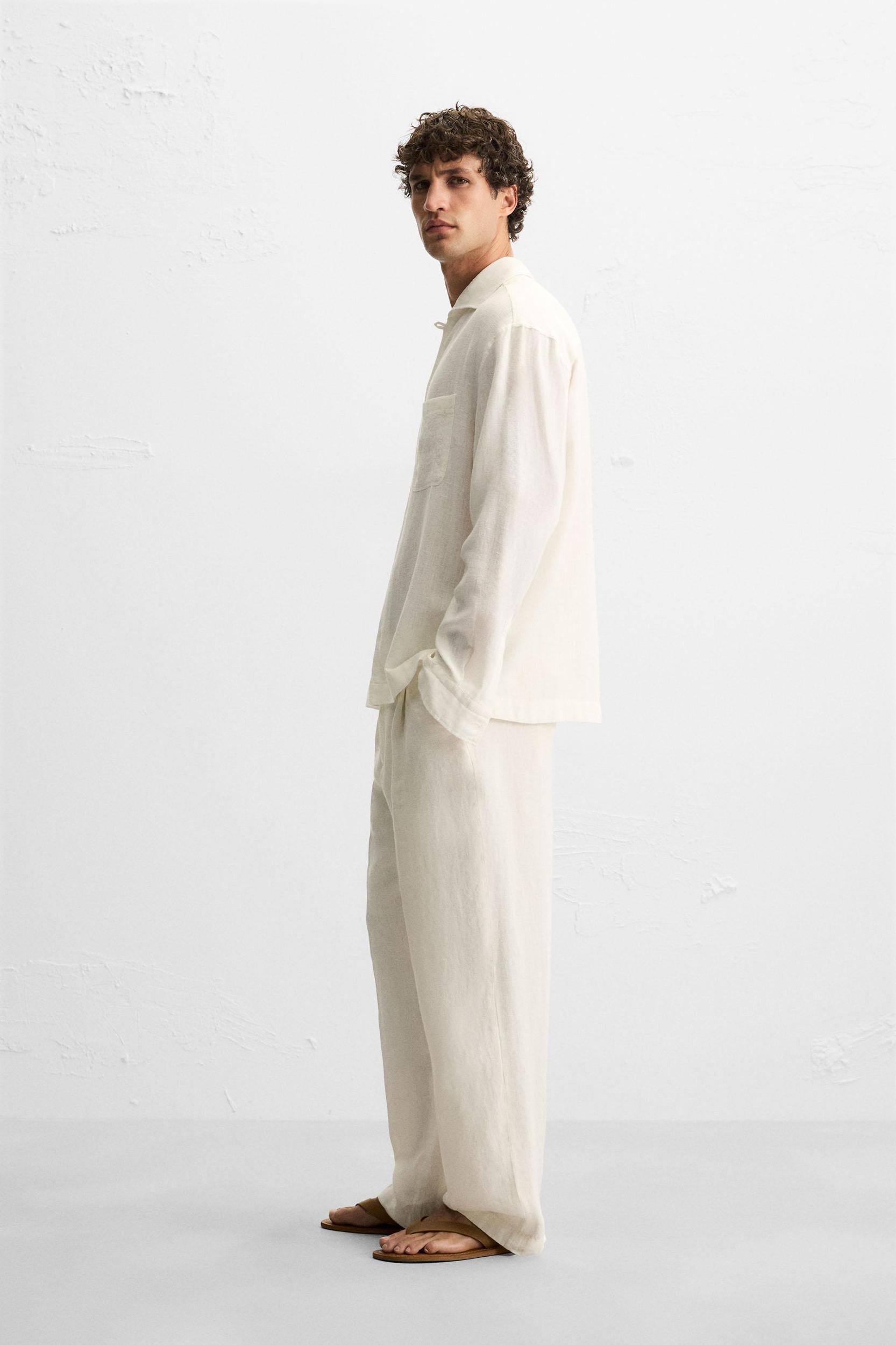 FLOWY REGULAR FIT SHIRT Product Image