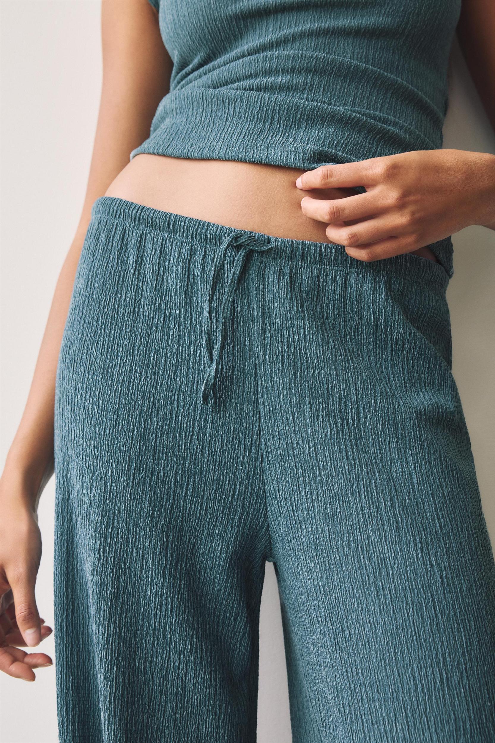 Wide-leg crepe pants Product Image