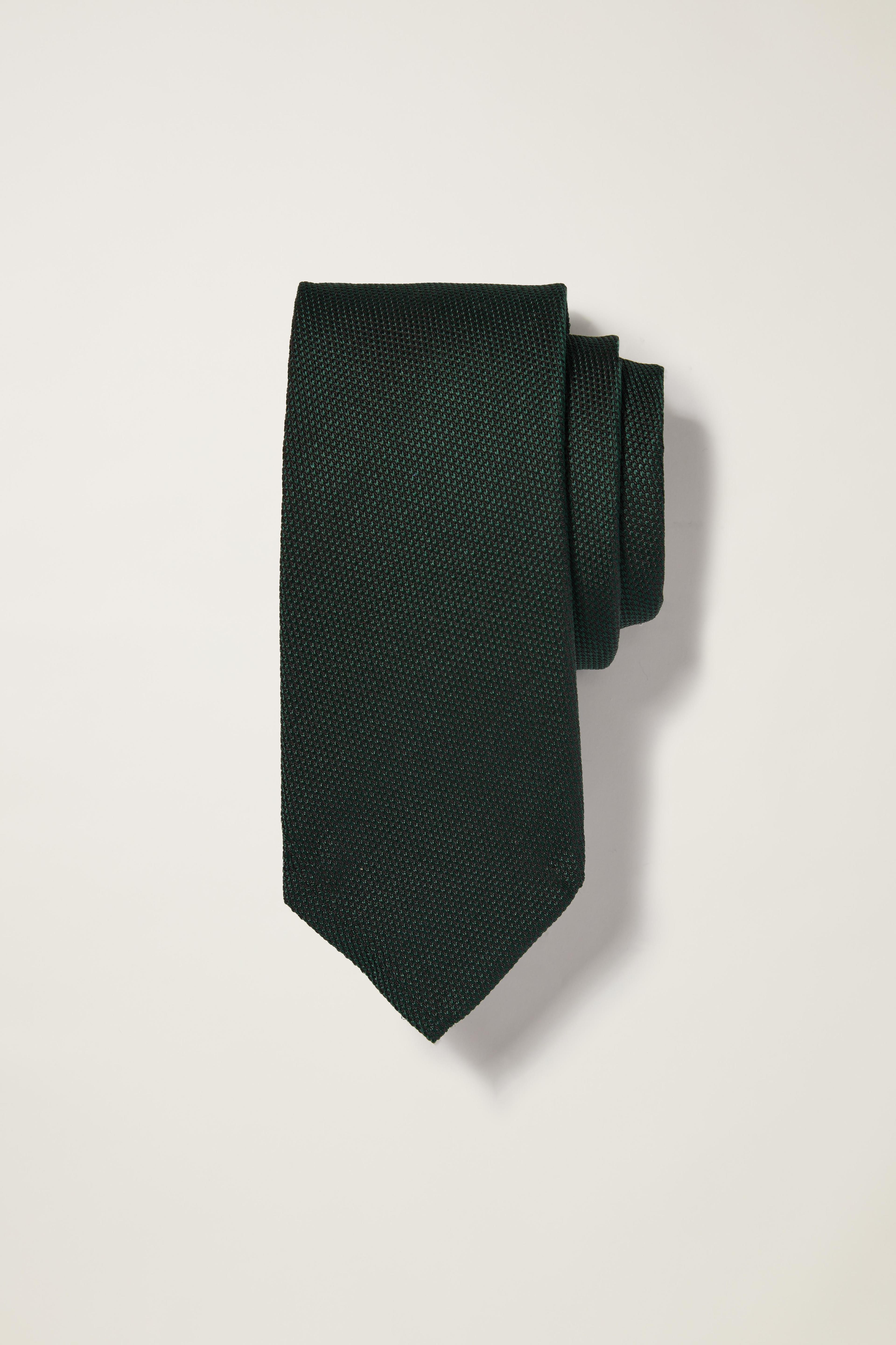 Premium Necktie Product Image