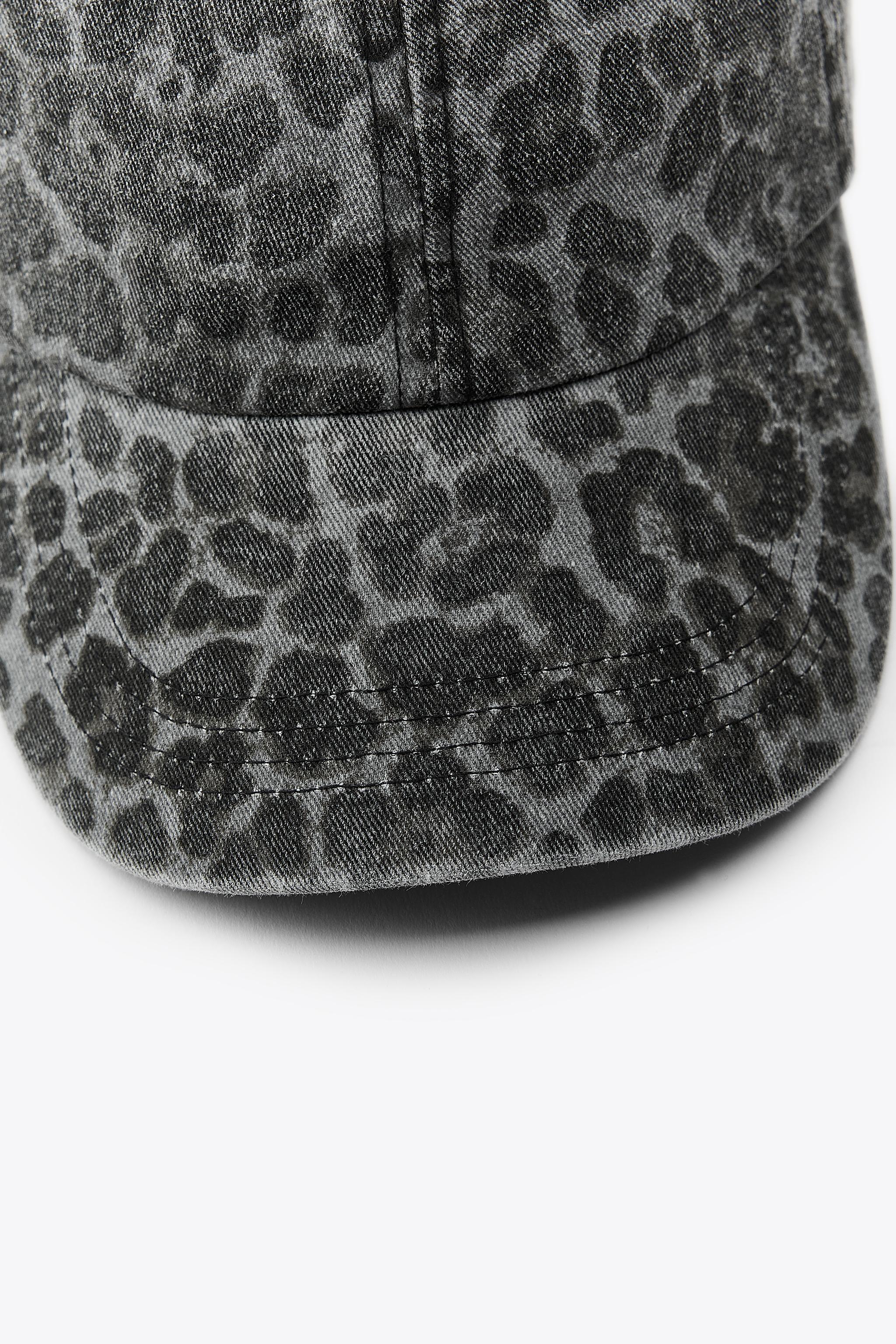 ANIMAL PRINT TWILL CAP Product Image