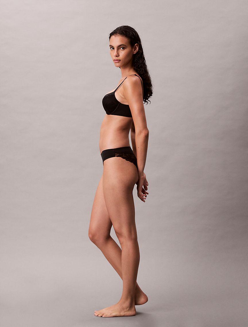 Perfectly Fit Lace Push Up Plunge Bra Product Image