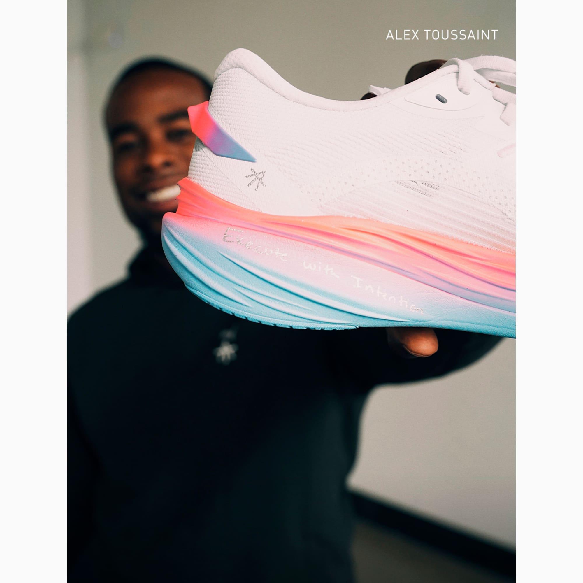 PUMA x ALEX TOUSSAINT Deviate NITRO™ 3 Women's Running Shoes Product Image