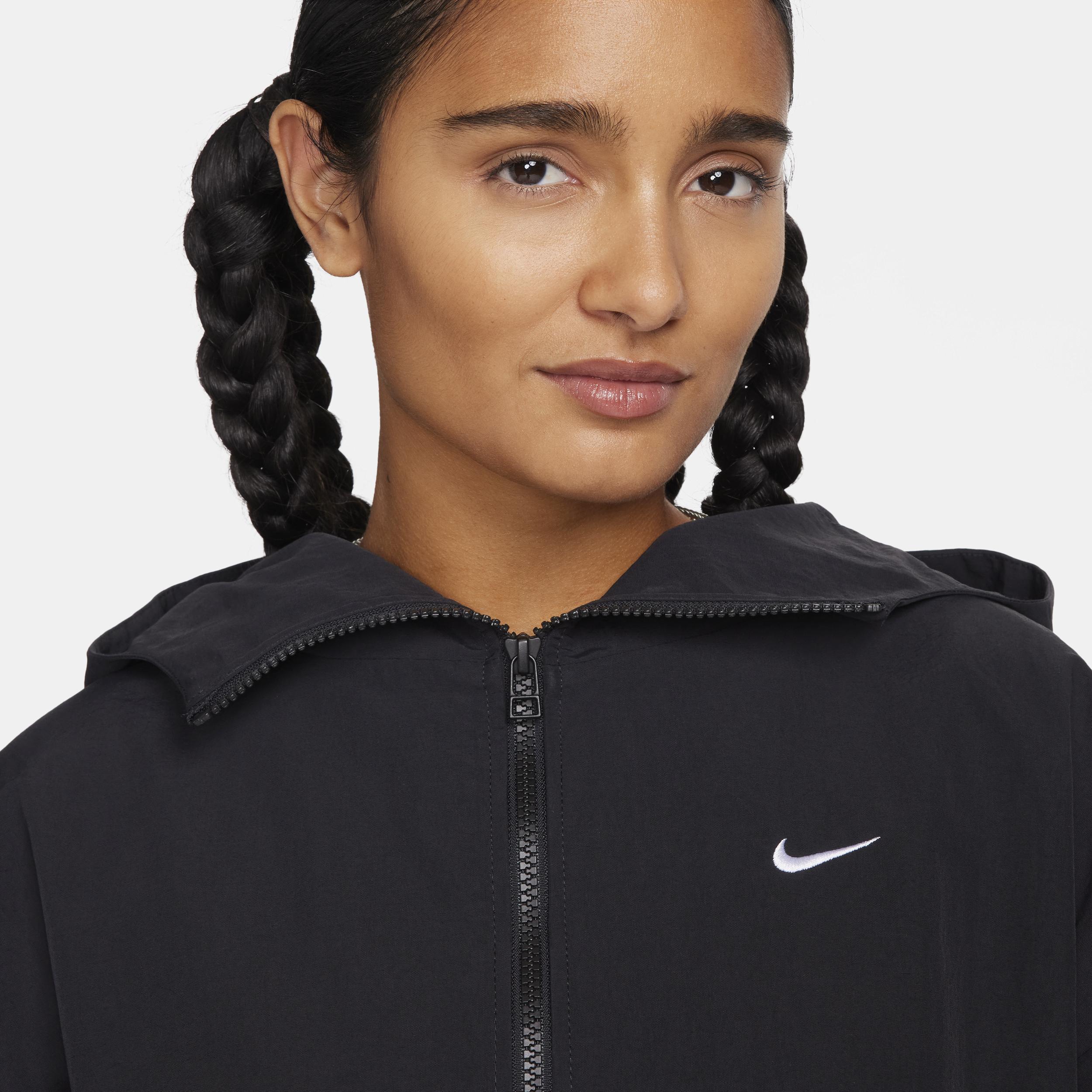 Nike Trend lightweight woven jacket in black Product Image