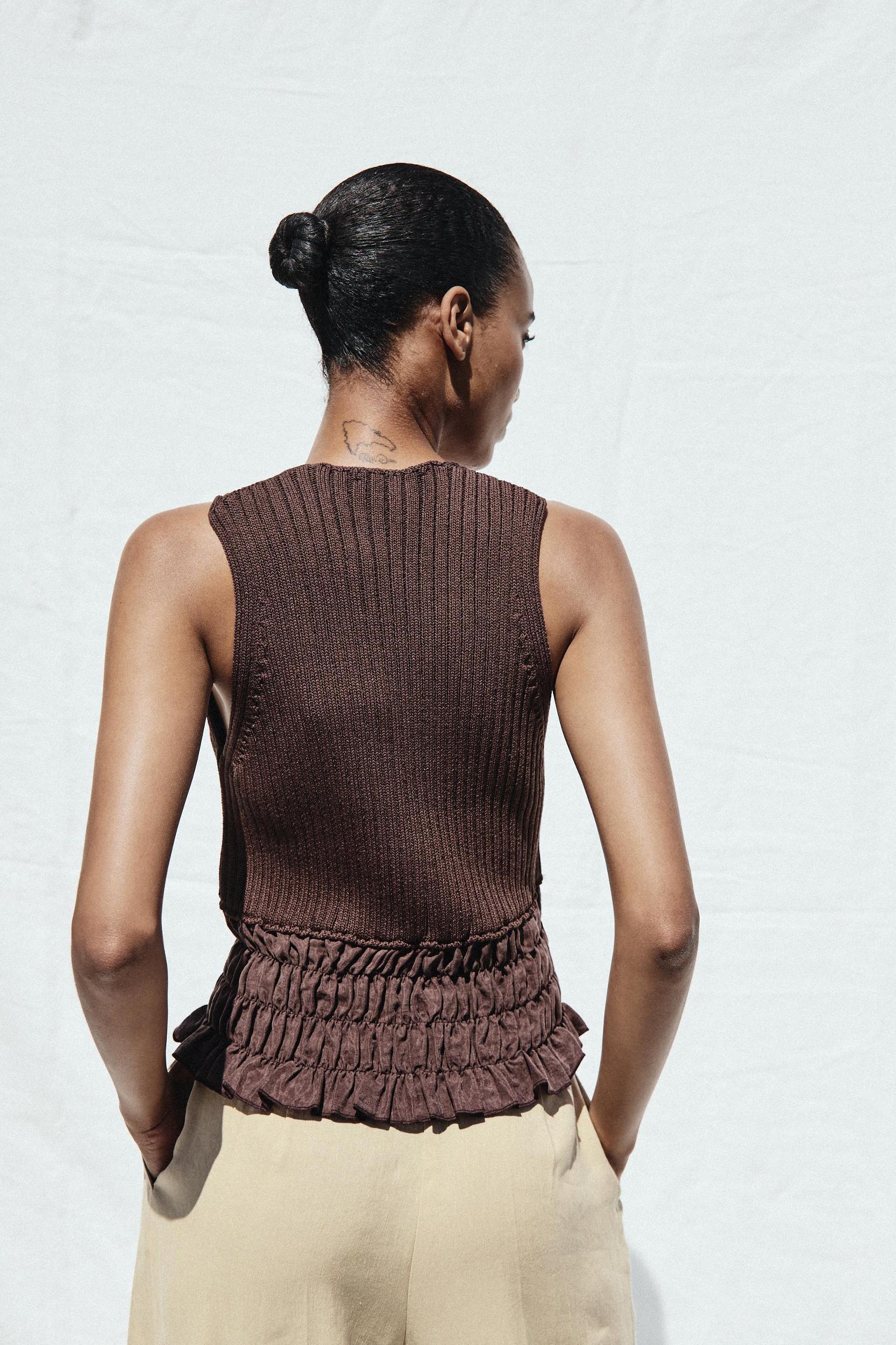 RUFFLED KNIT TOP Product Image