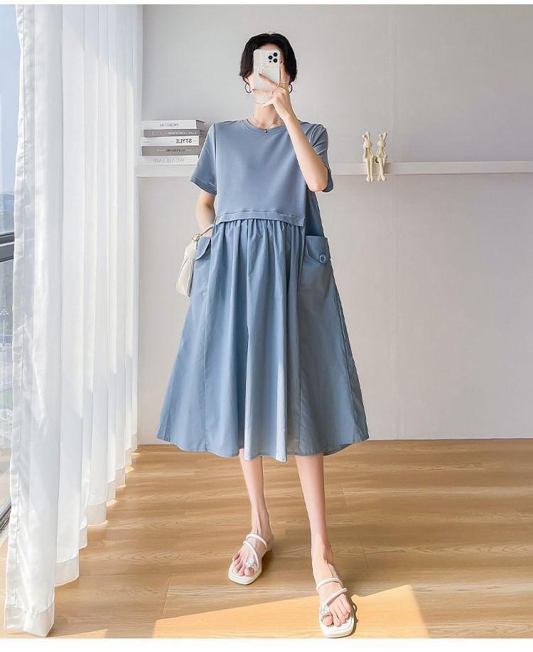 Maternity Short-Sleeve Crewneck Plain Midi A-Line Dress Product Image