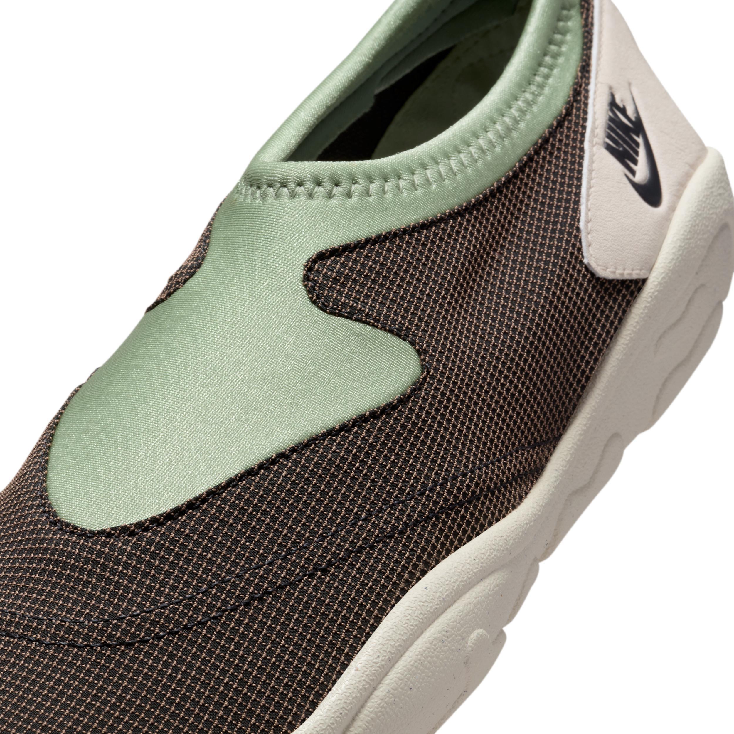 Nike Men's Aqua Turf Shoes Product Image