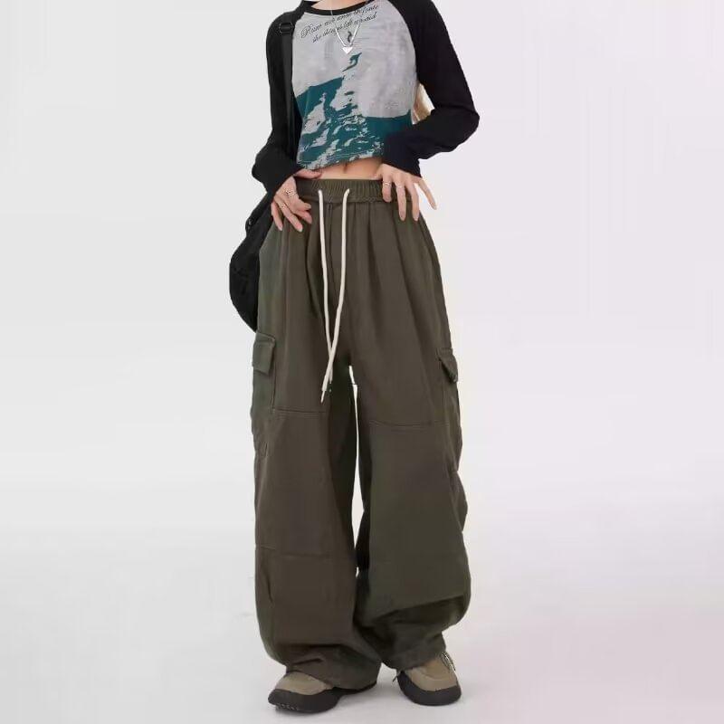 Drawstring Waist Plain Wide Wide Leg Cargo Pants Product Image