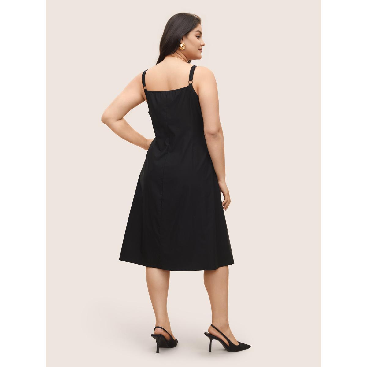 Plus Size Plain Adjustable Straps Metal Detail Pocket Dress Black Women At the Office Non Non Sleeveless Curvy Midi Dress BloomChic 28/5X Product Image