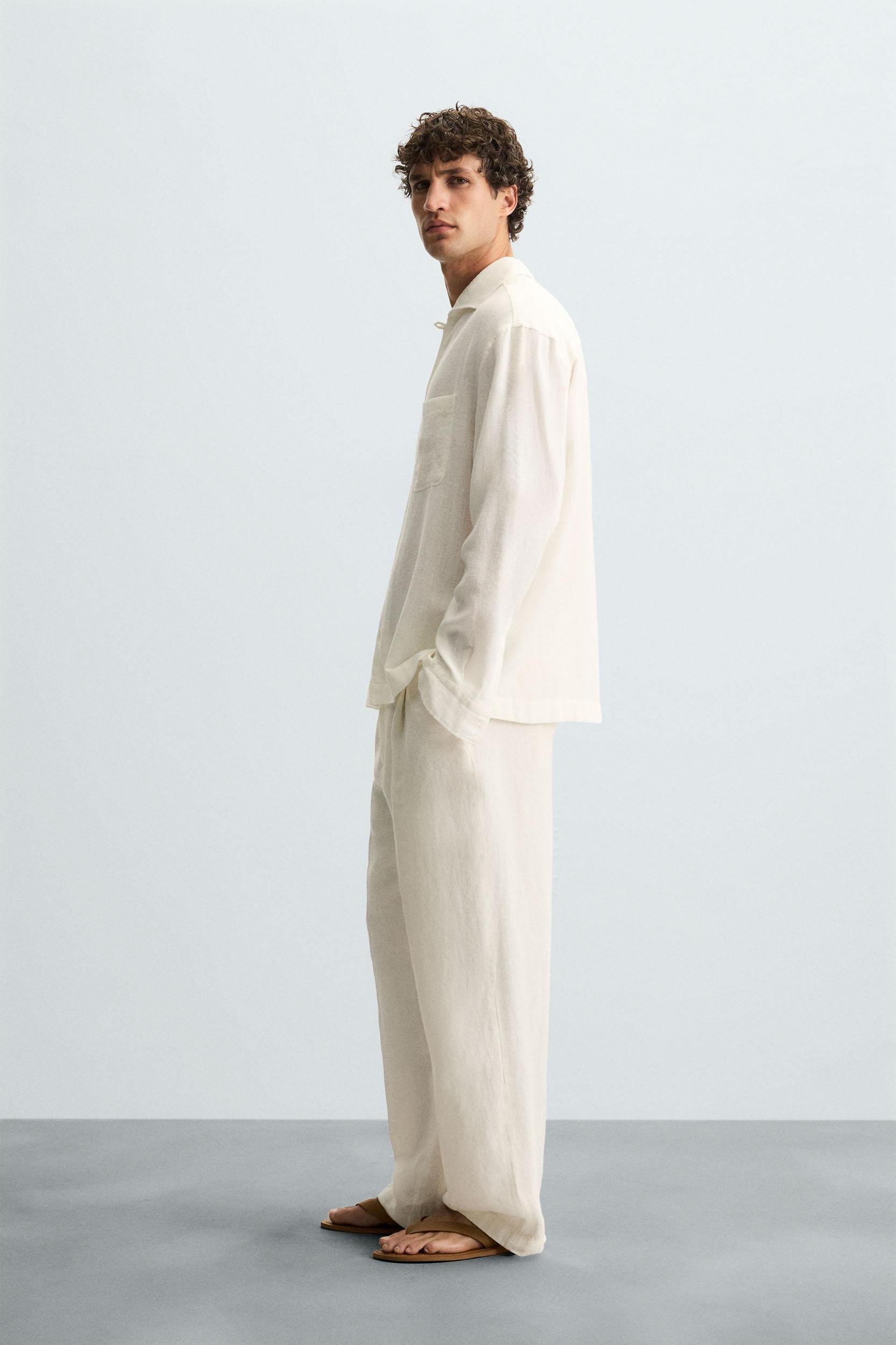 FLOWY REGULAR FIT SHIRT Product Image