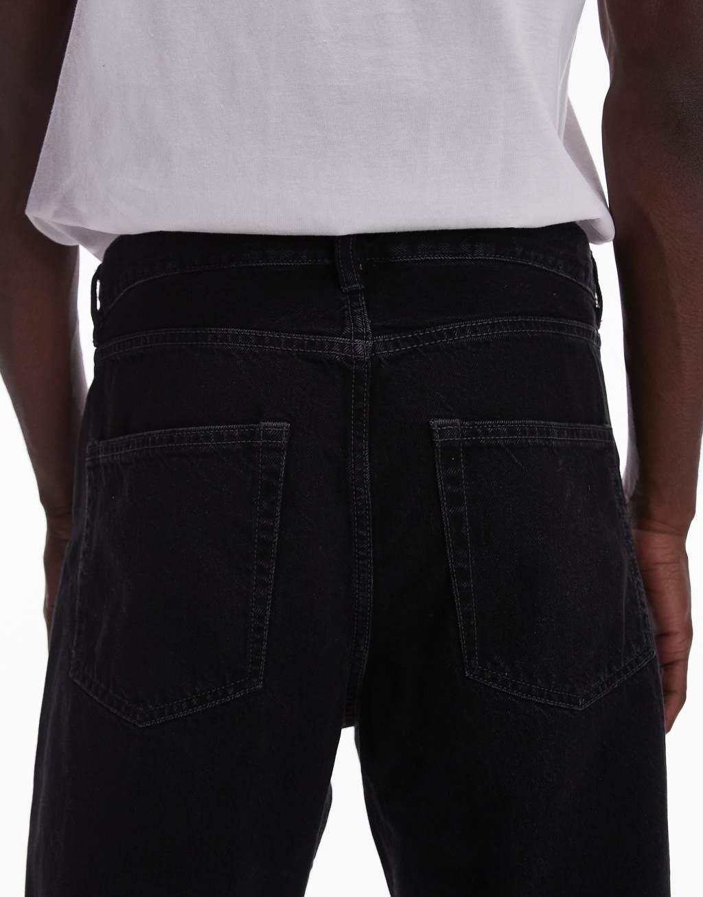 ARKET Coast relaxed tapered jeans in black Product Image