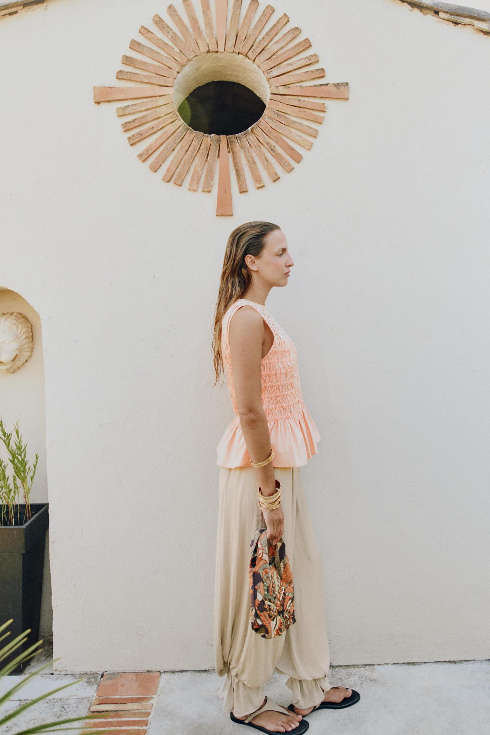 RUFFLED ELASTIC TOP Product Image