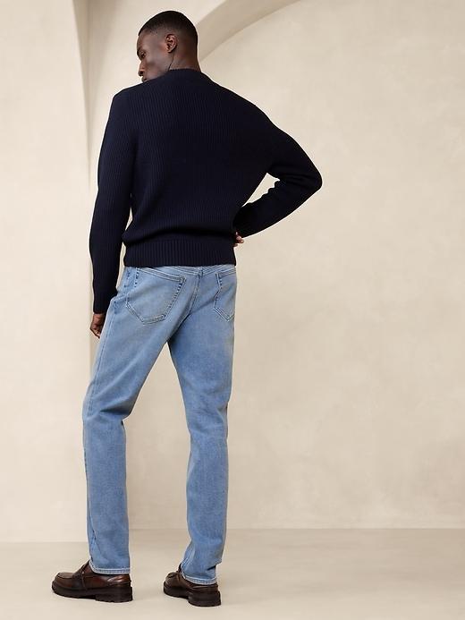 Slim Traveler Jean 2.0 Product Image