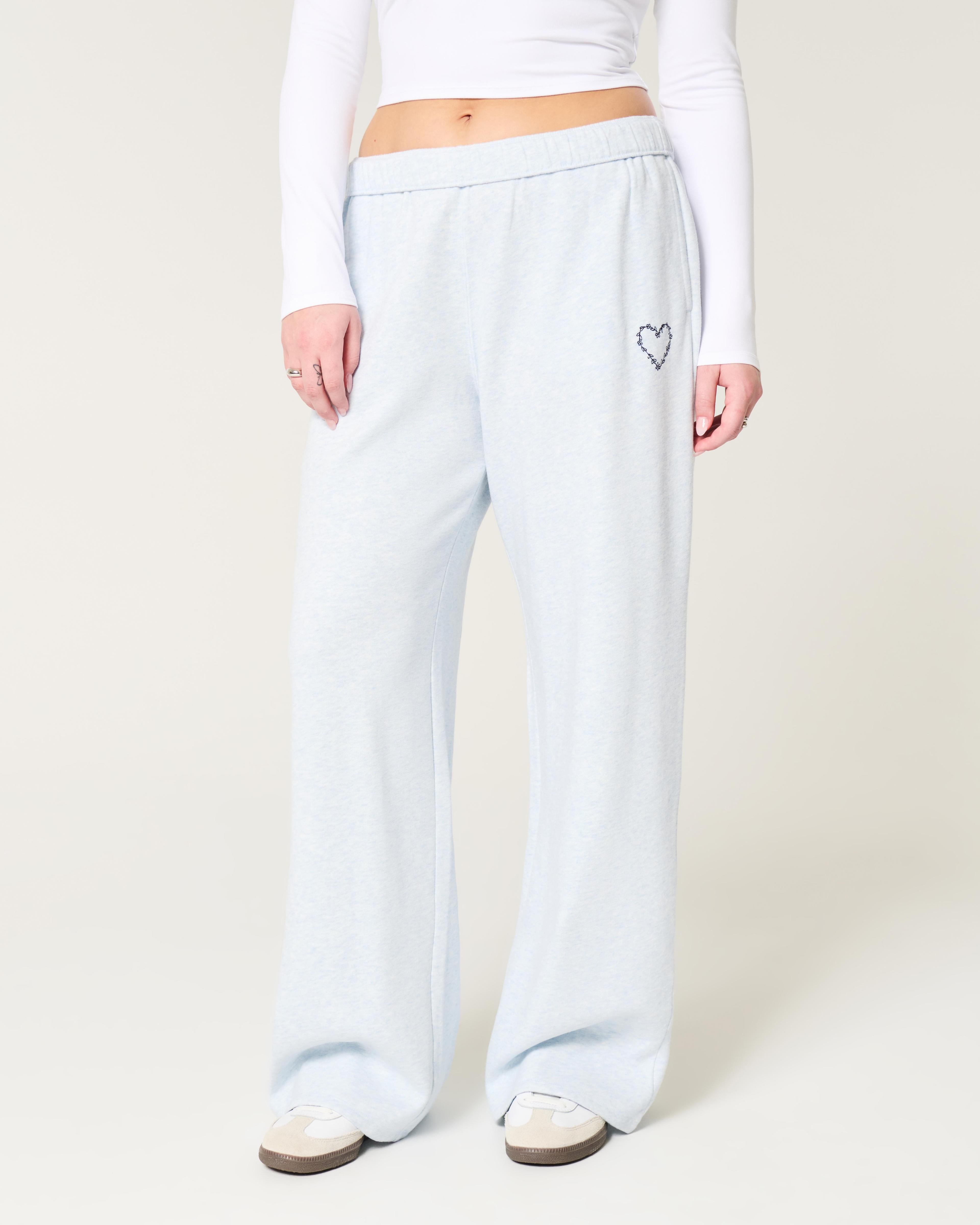 Heart Graphic Wide-Leg Sweatpants Product Image