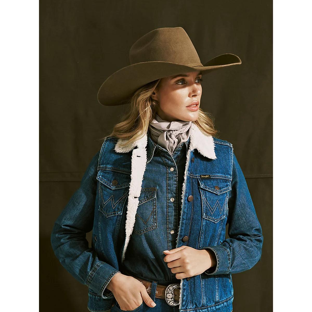 Women's Wrangler Sherpa Lined Denim Vest in Mid Product Image