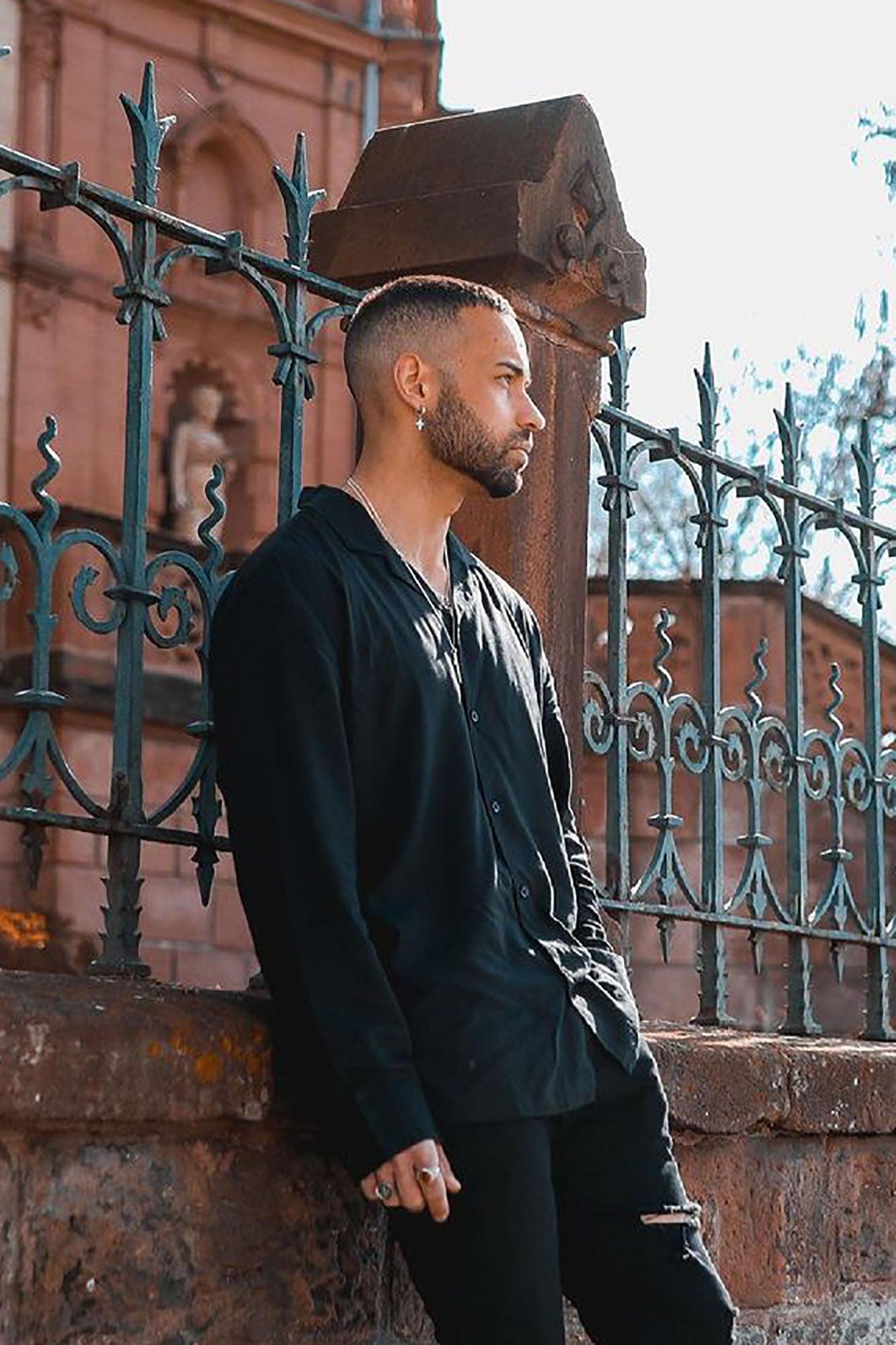 Dawson Relaxed Long Sleeve Button Up Shirt - Black Product Image