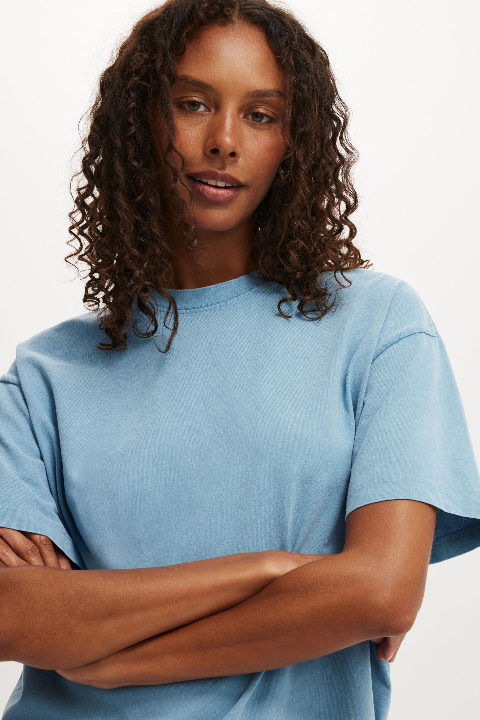 The Boxy Oversized Tee Product Image