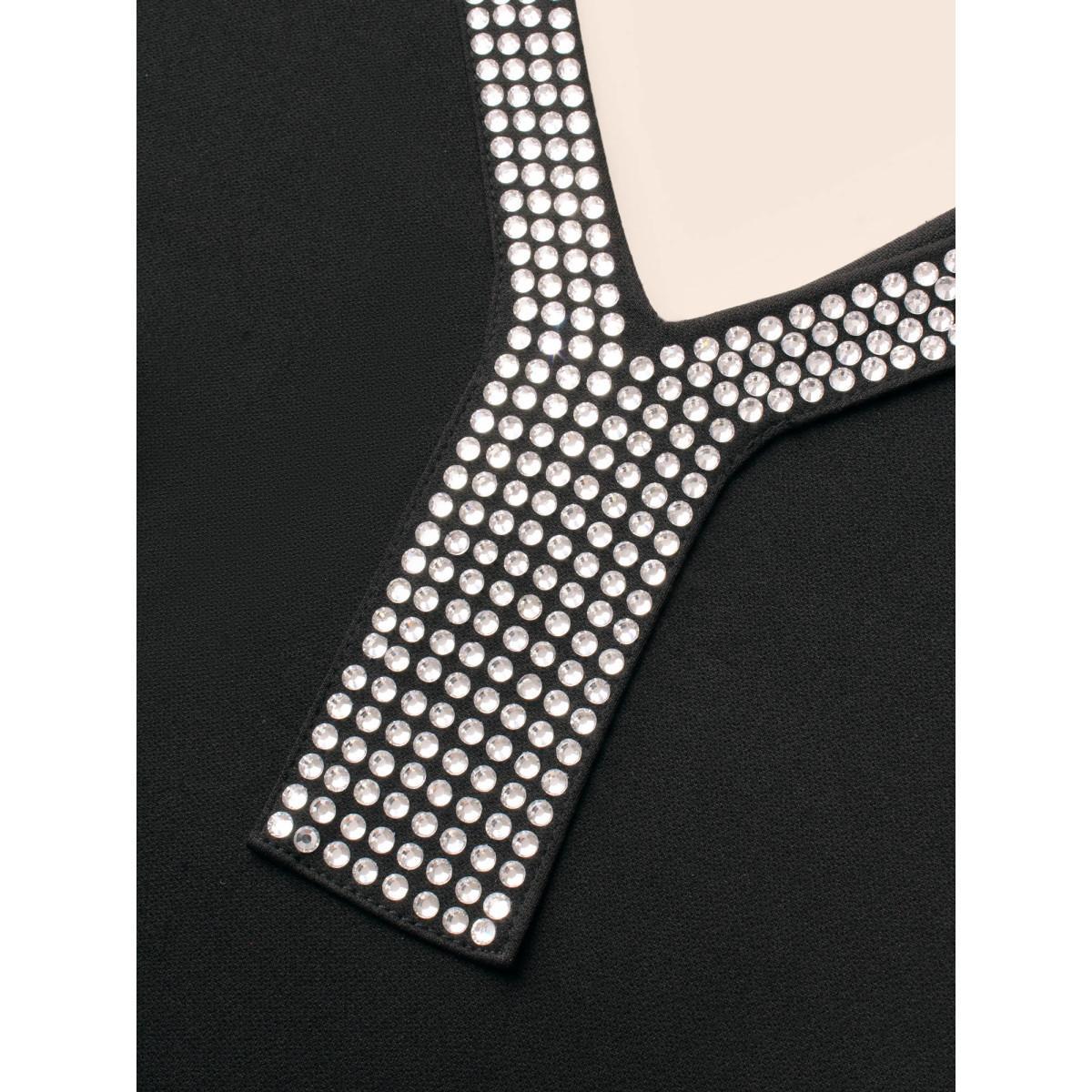 Plus Size Rhinestone V Neck Split Hem Dress Black Women Cocktail Rhinestone detailing V-neck Sleeveless Curvy BloomChic 28/5X Product Image