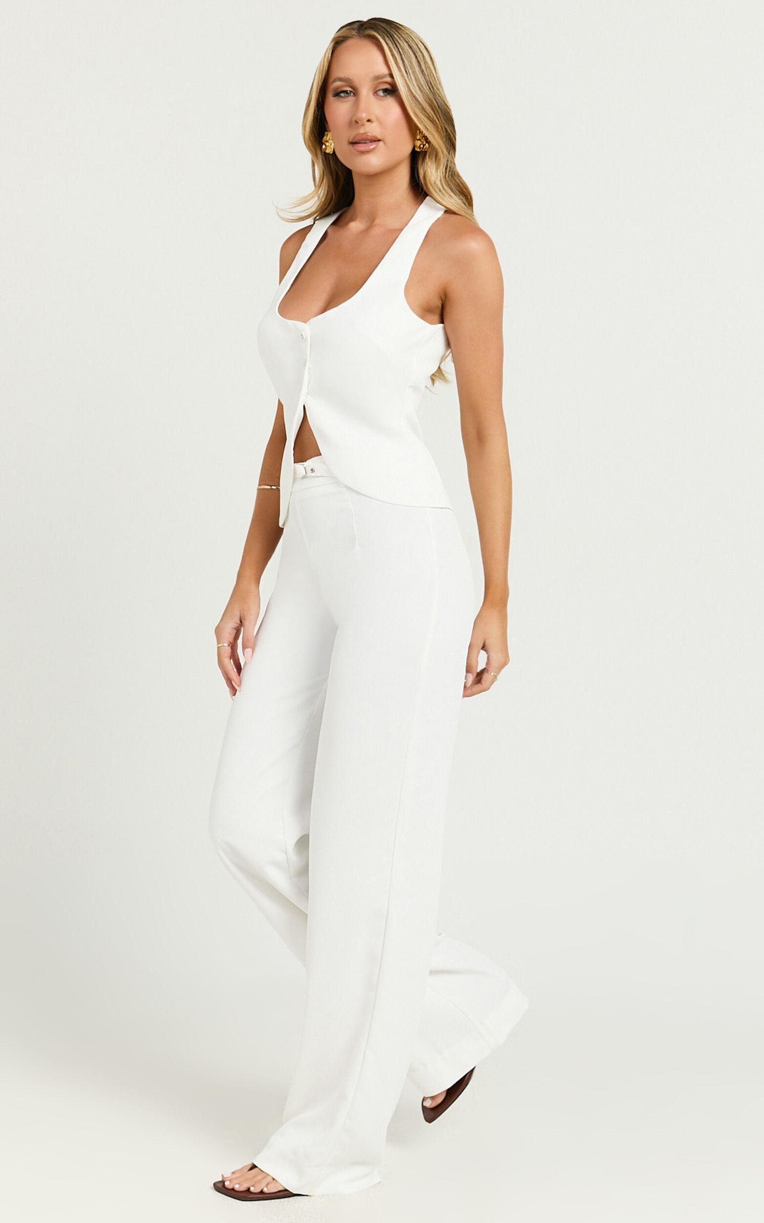 Romeo Top - Scoop Neck Button Down Vest in White Product Image