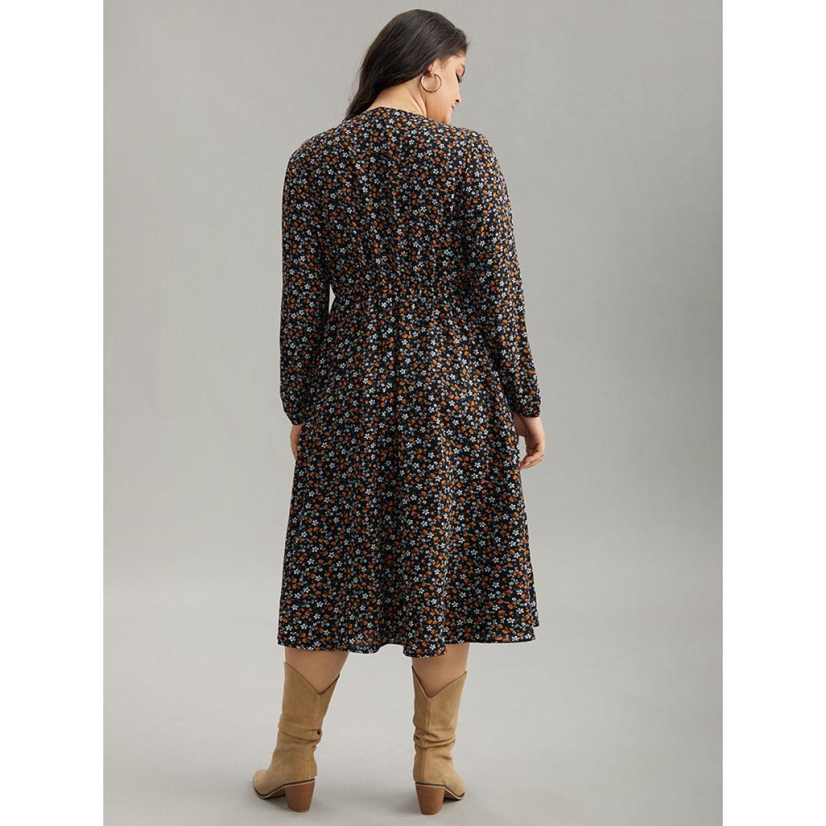 Plus Size Ditsy Floral Pocket Lantern Sleeve Knee Dress Black Women Elegant Elastic cuffs Round Neck Long Sleeve Curvy Midi Dress BloomChic 14-16/1X Product Image