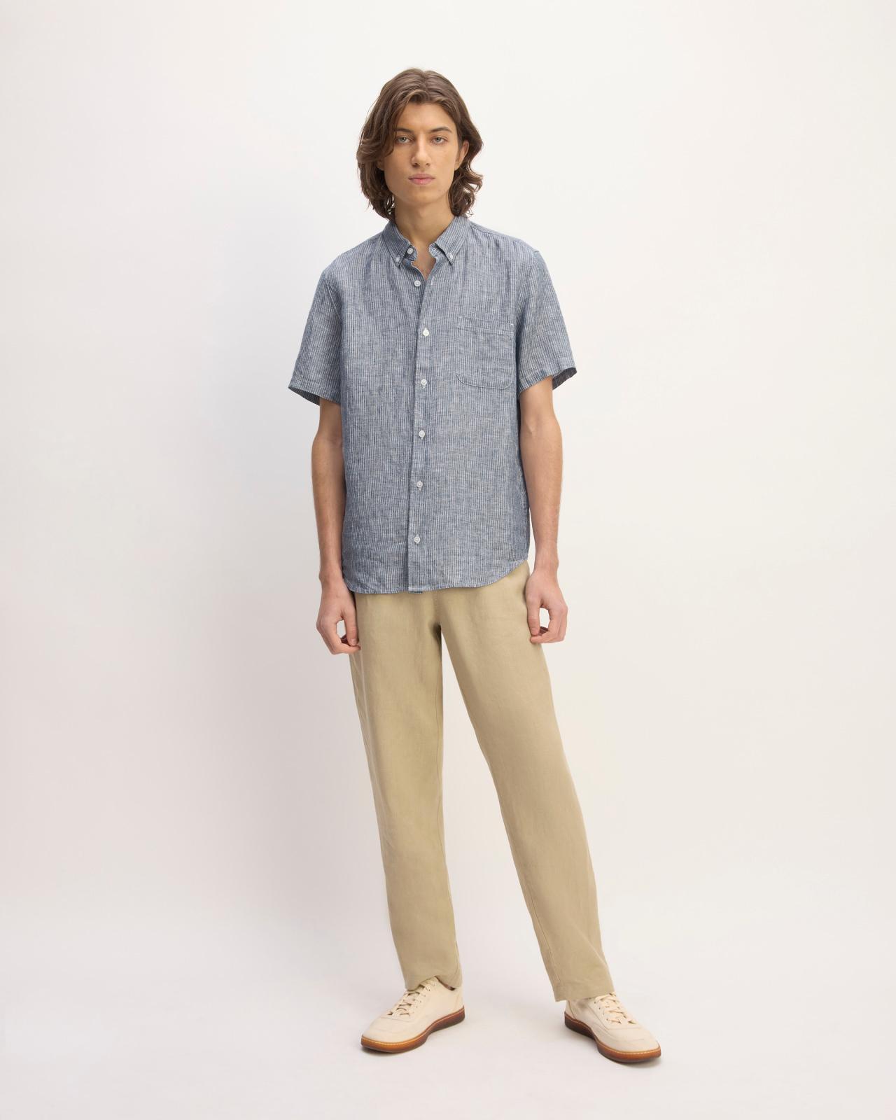Mens Classic Short-Sleeve Shirt in Linen by Everlane Product Image