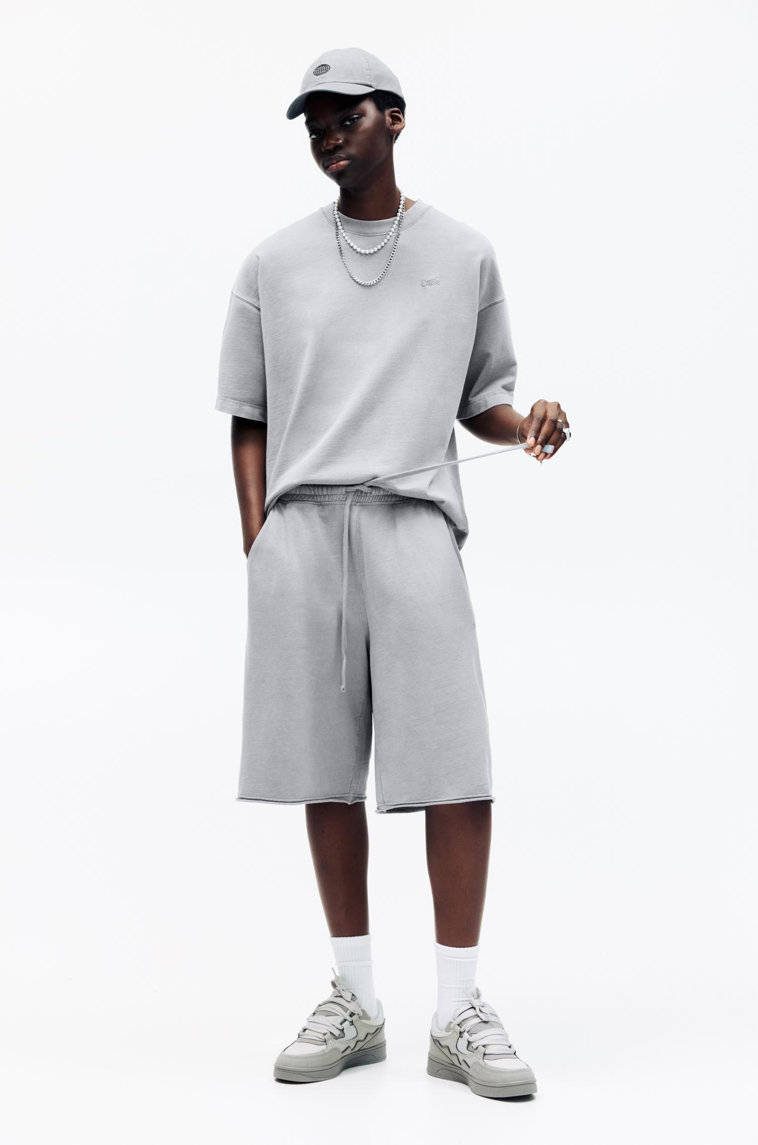 Baggy Bermuda sweat shorts Product Image