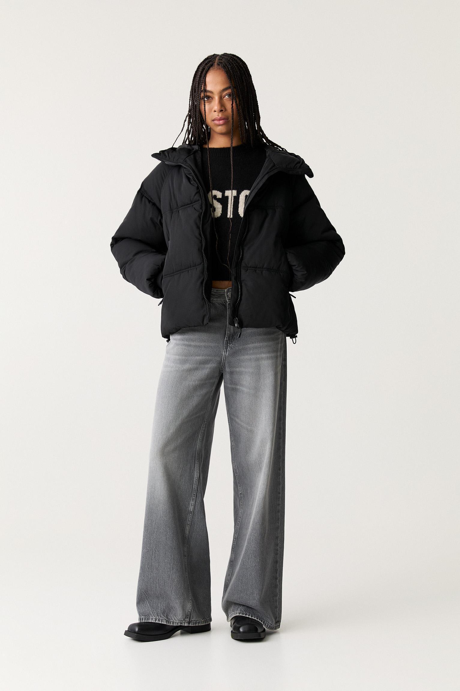 Puffer jacket with hood Product Image