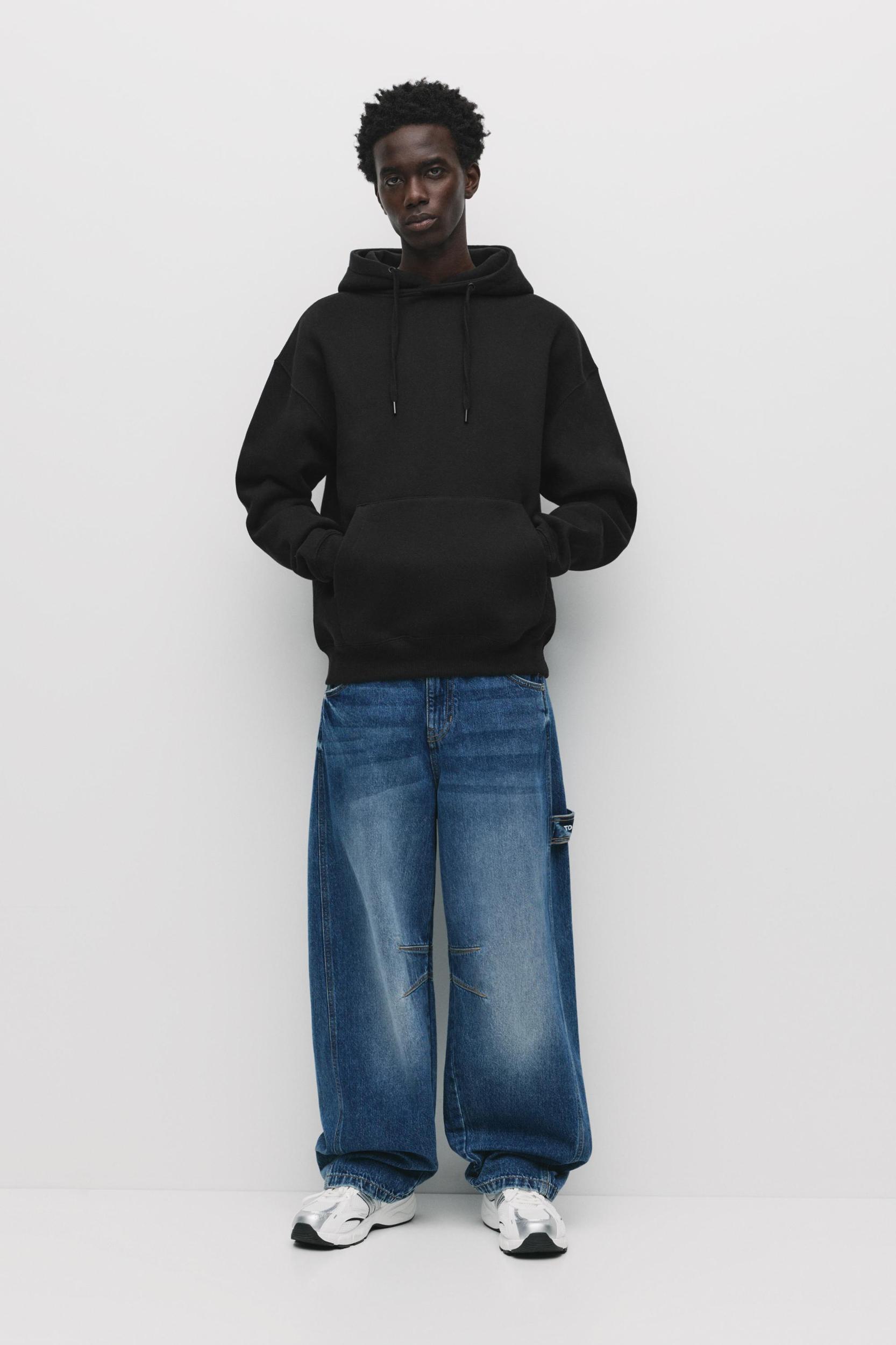 Basic hoodie Product Image