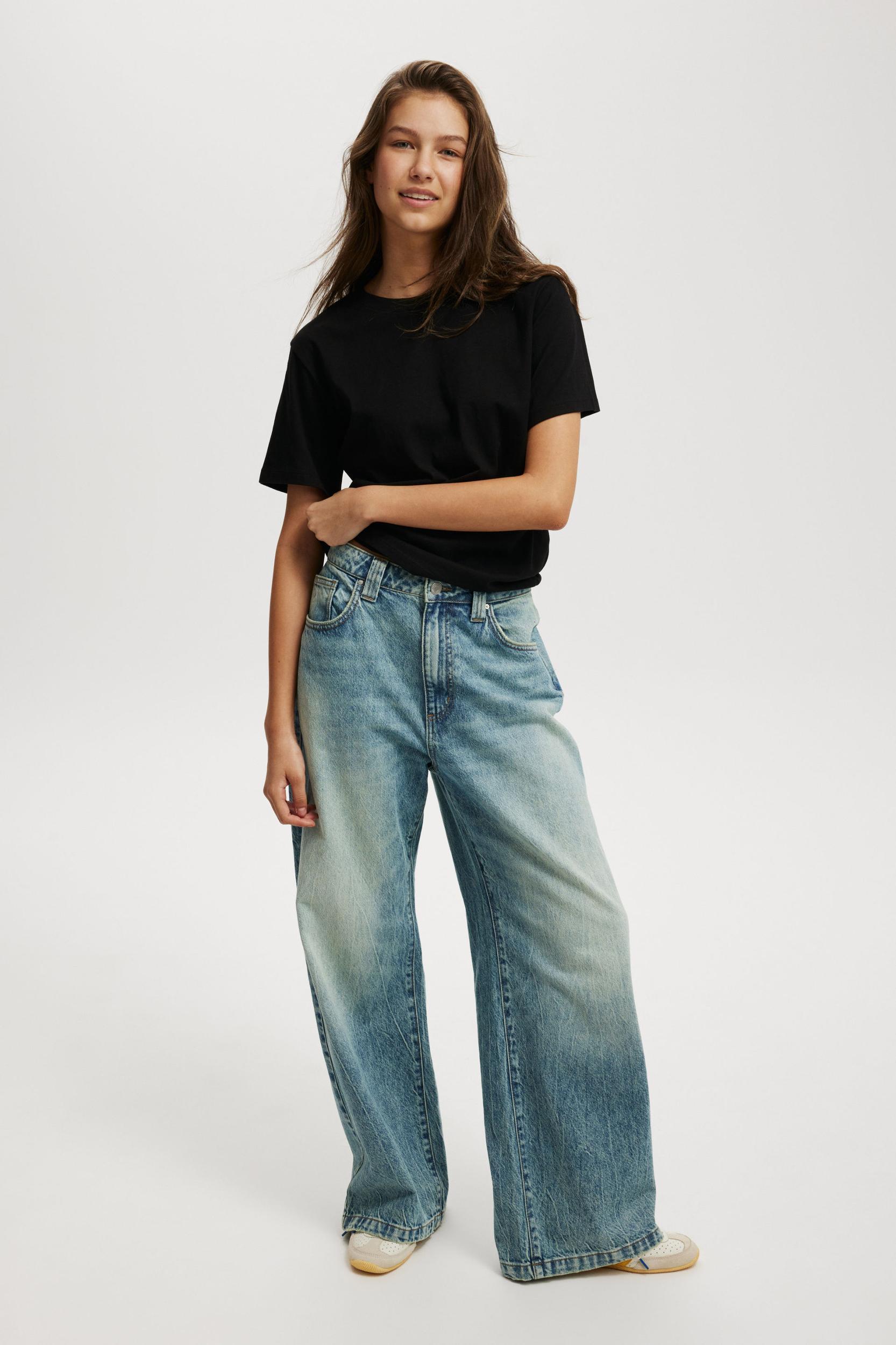 Easy Tee Product Image